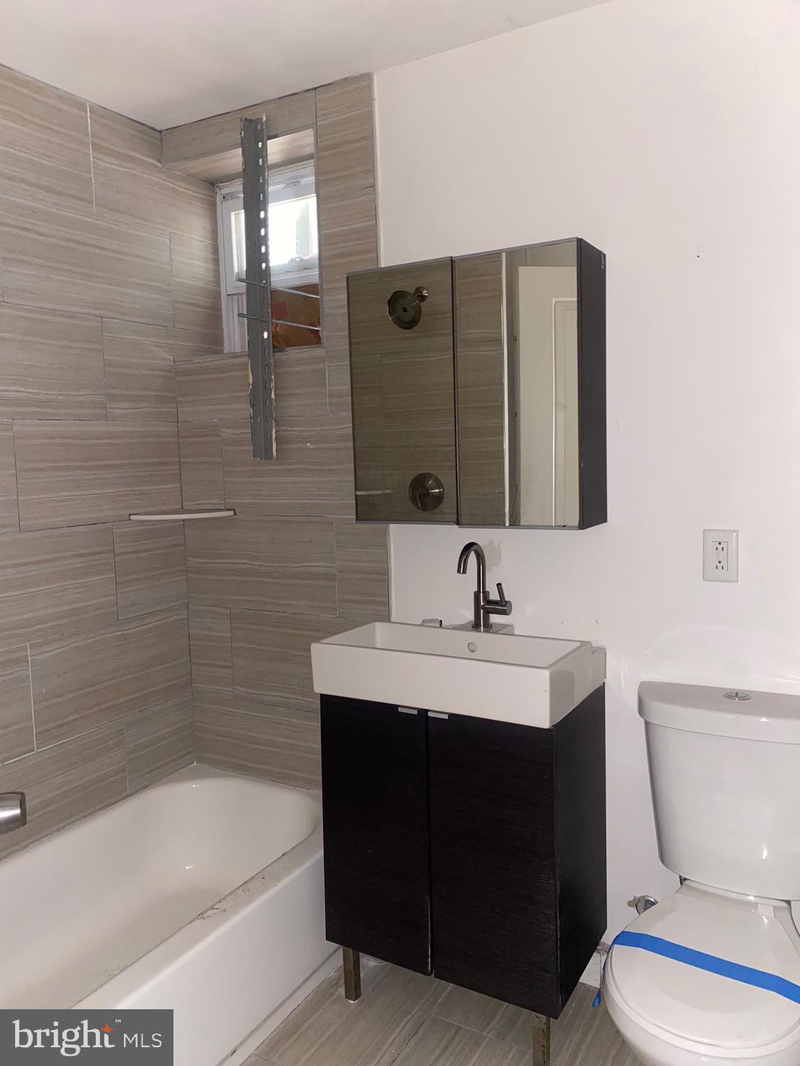 PHILADELPHIA (NORTHWEST) - Residential