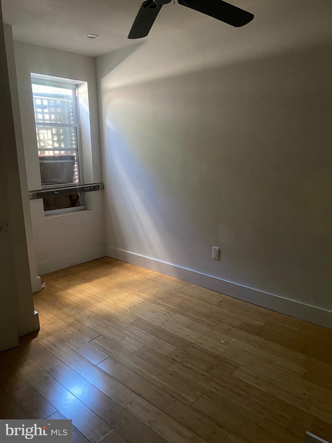PHILADELPHIA (NORTHWEST) - Residential