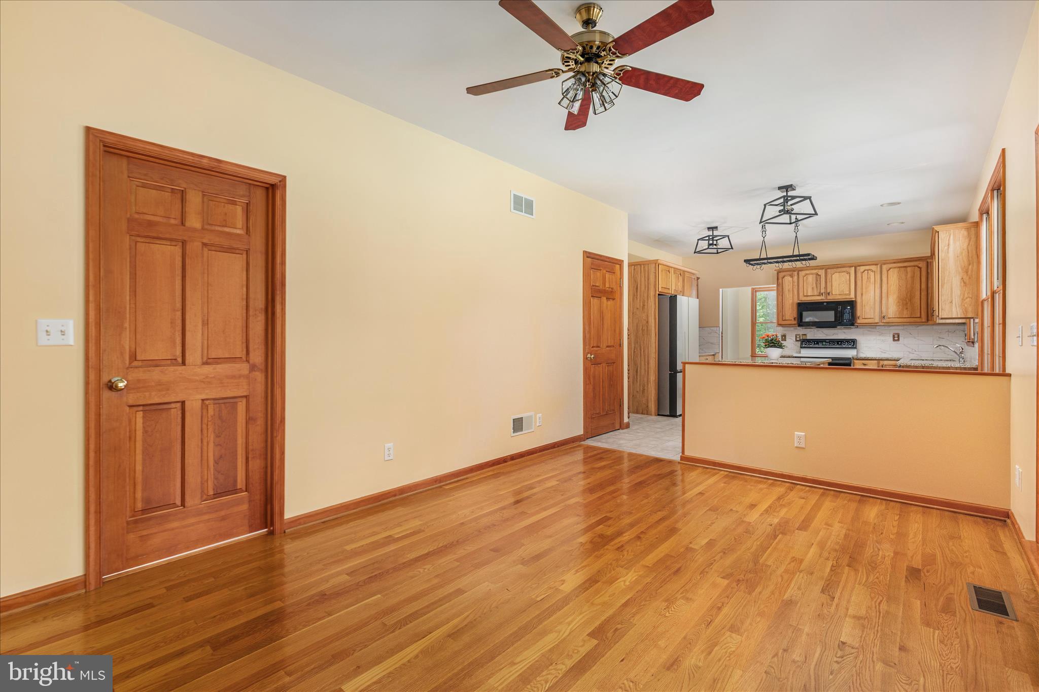 STONELEIGH - Residential