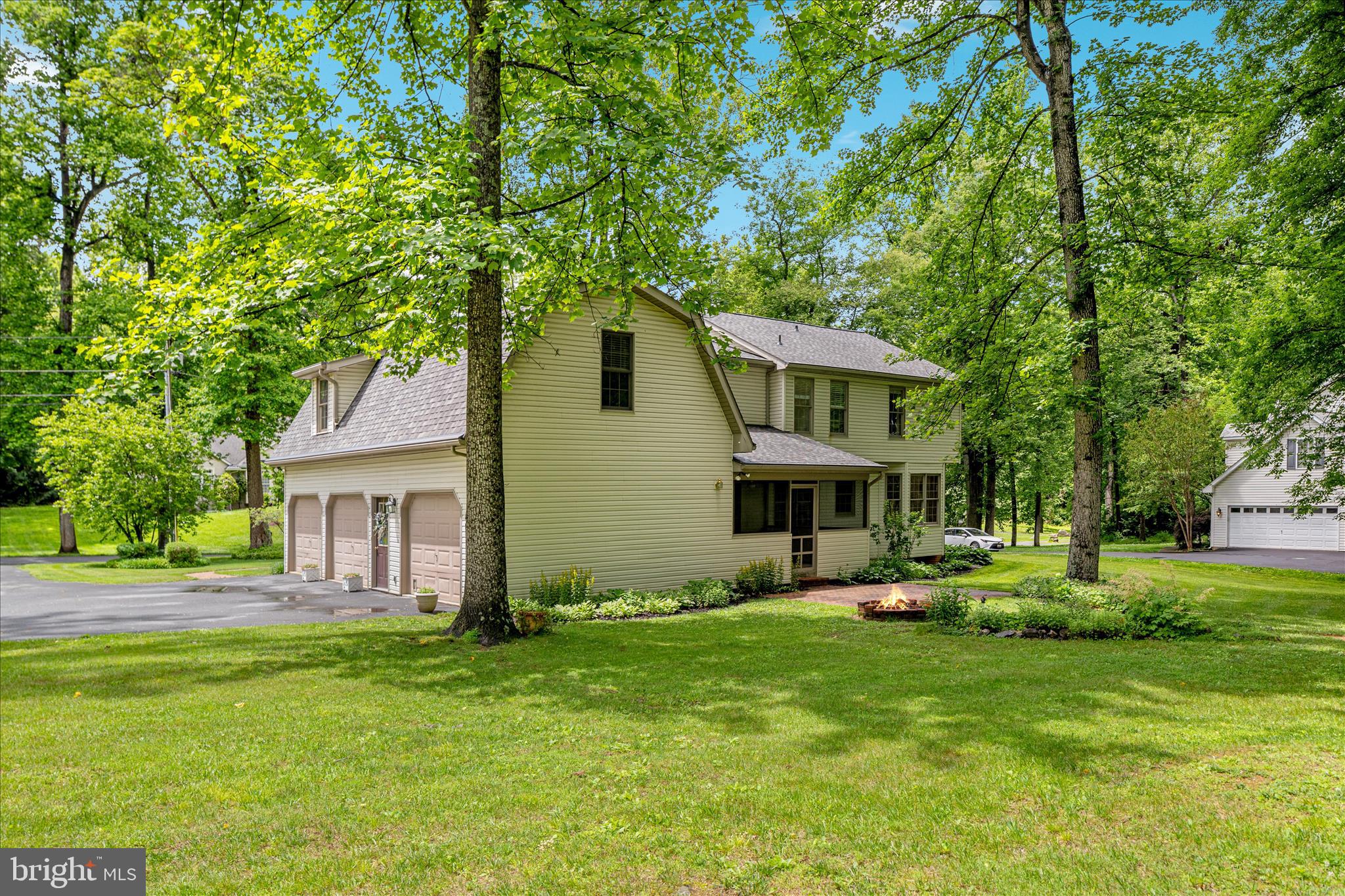 STONELEIGH - Residential