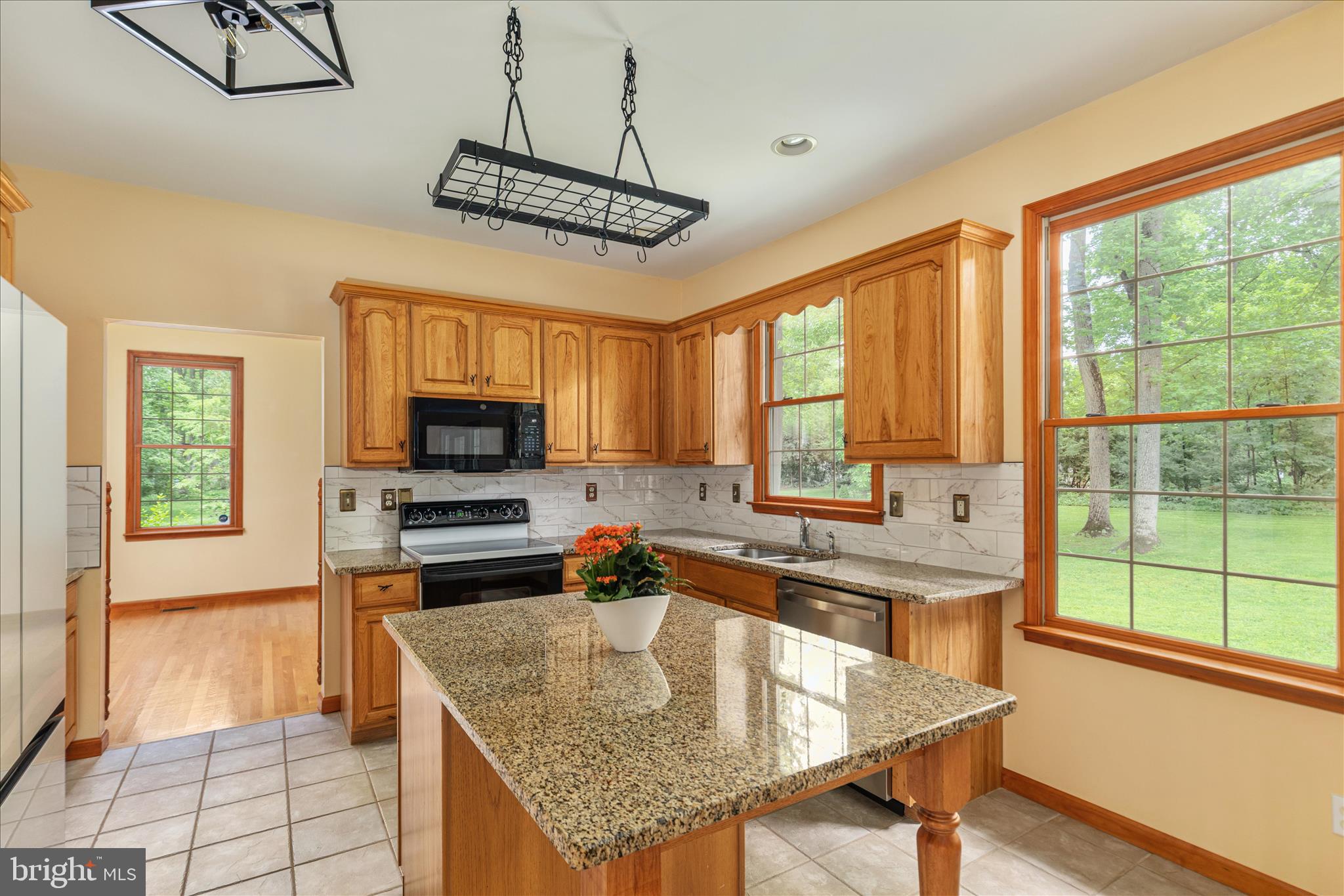STONELEIGH - Residential
