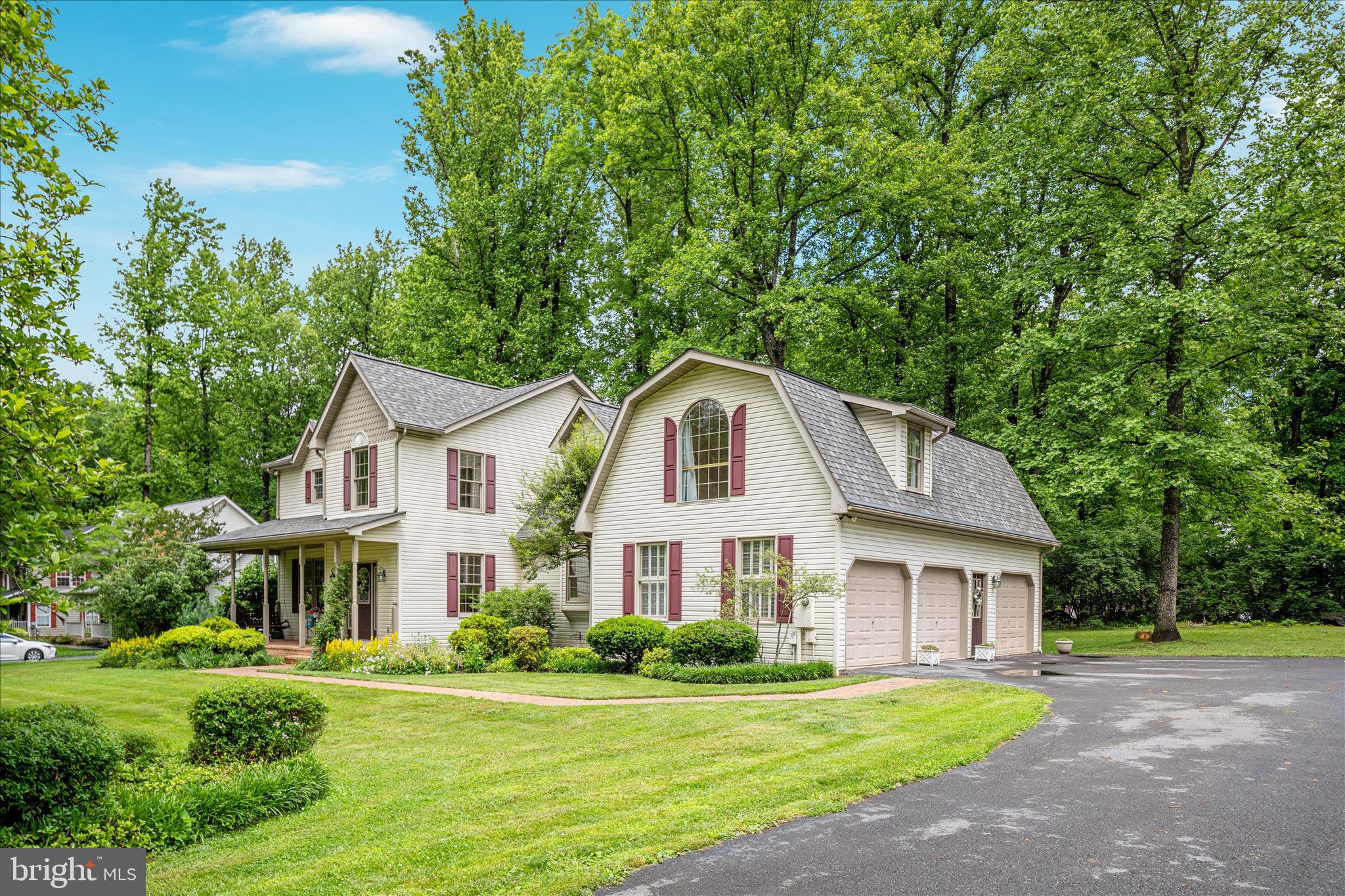 STONELEIGH - Residential