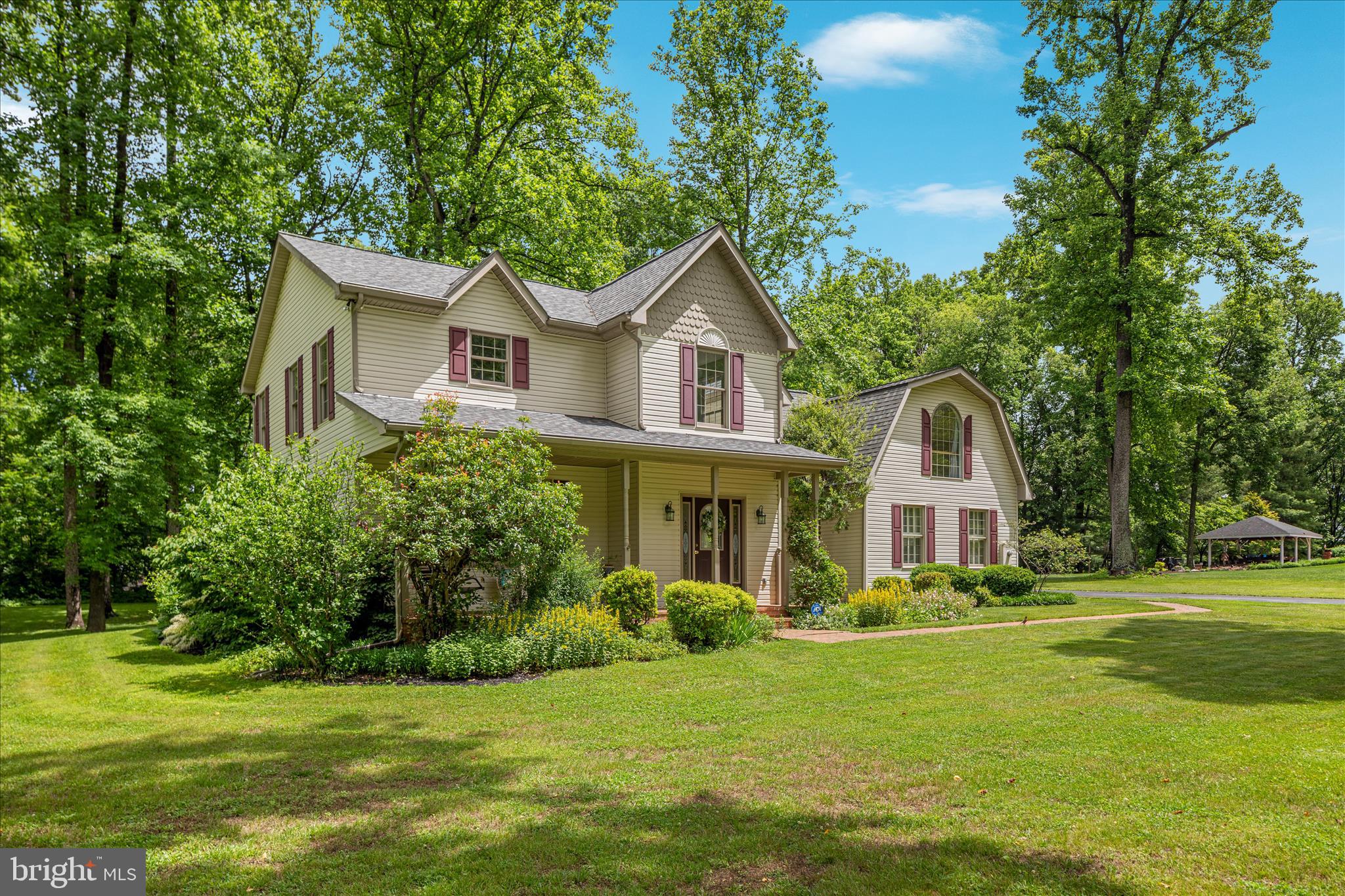 STONELEIGH - Residential
