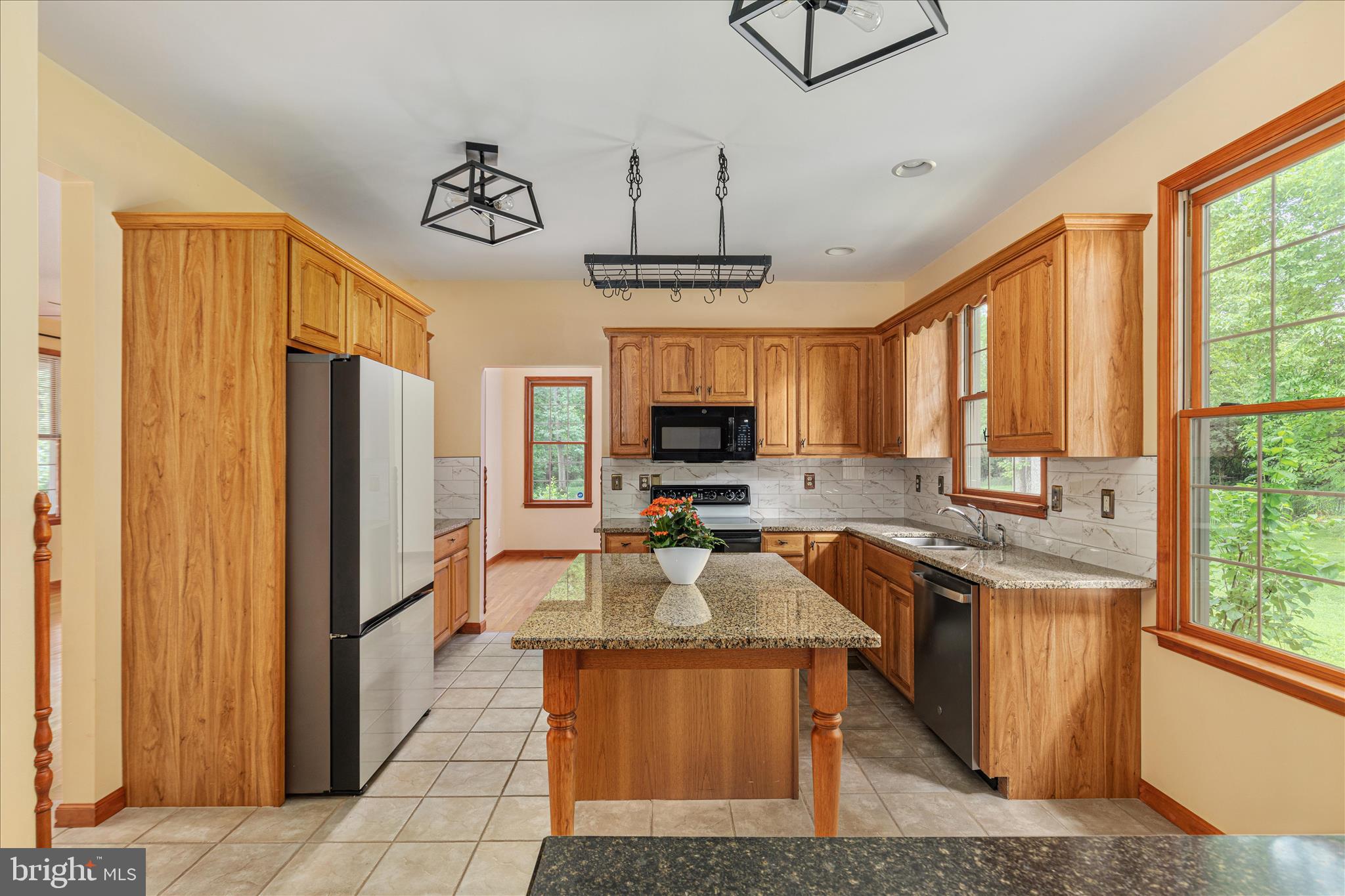 STONELEIGH - Residential