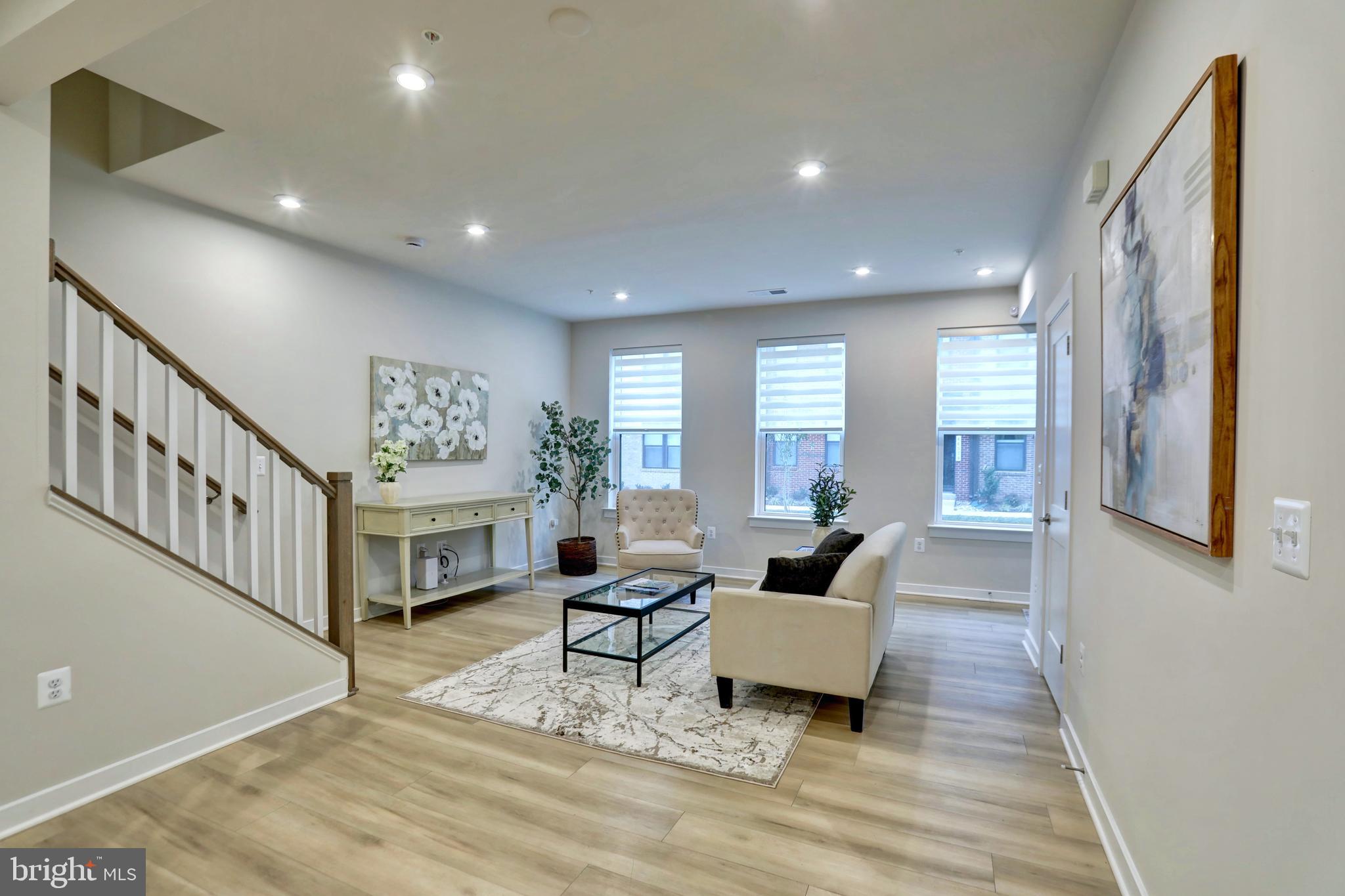 ASHBROOK PLACE - Residential