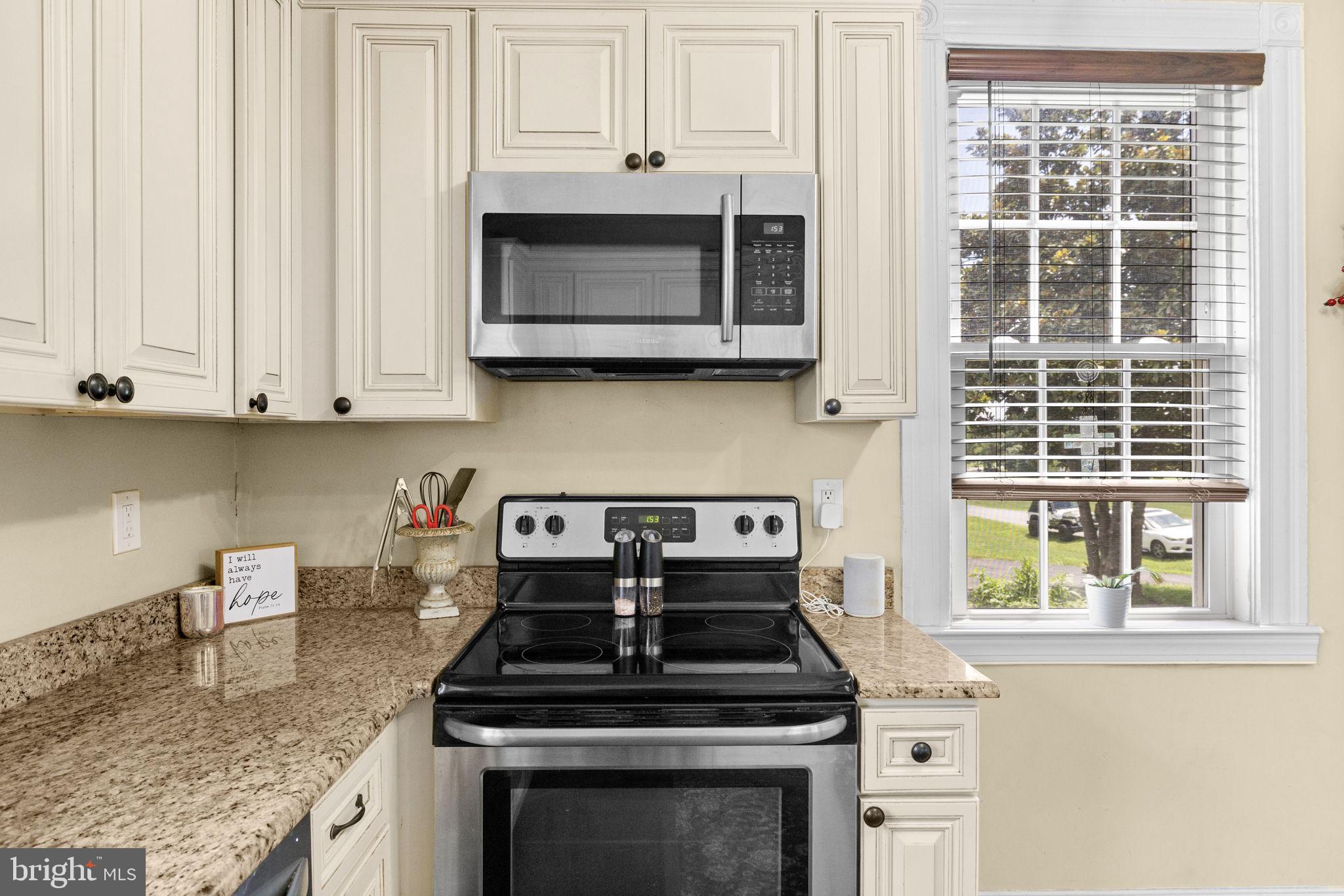 SOUTHWIND SHORES - Residential