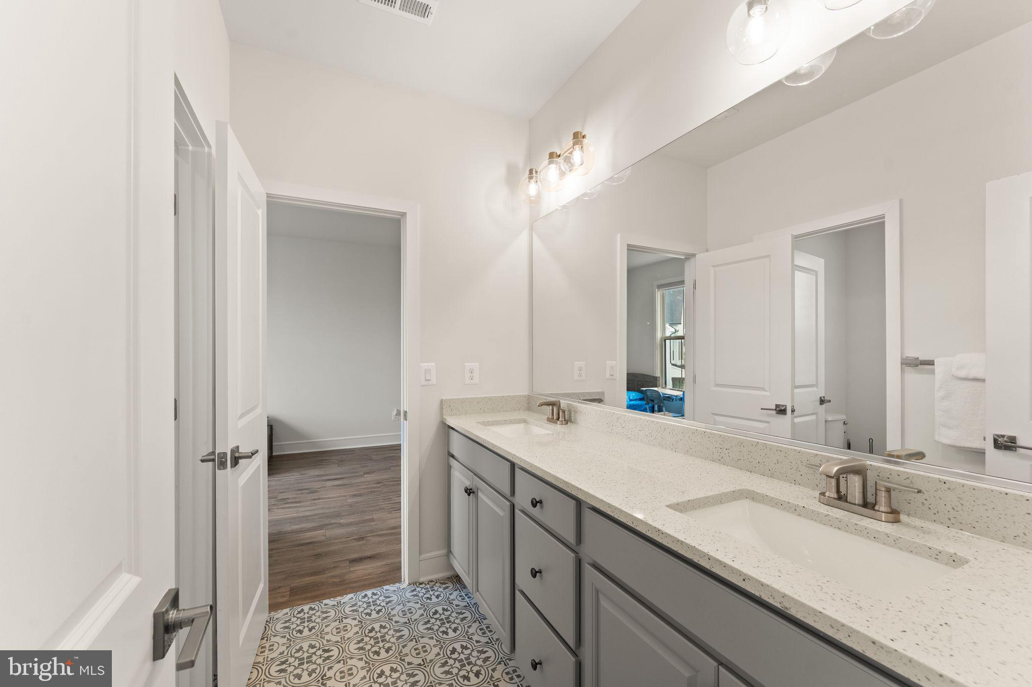 HARTLAND - Residential