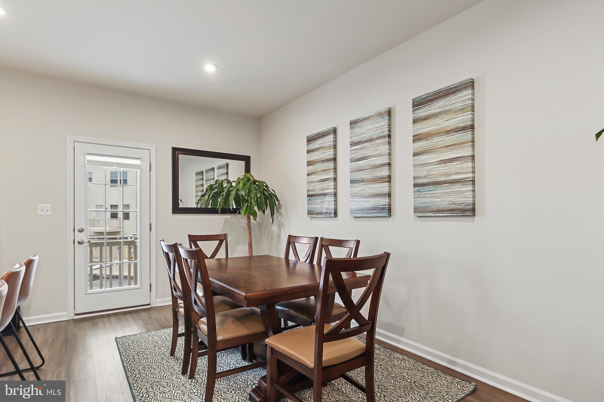 POTOMAC SHORES - Residential
