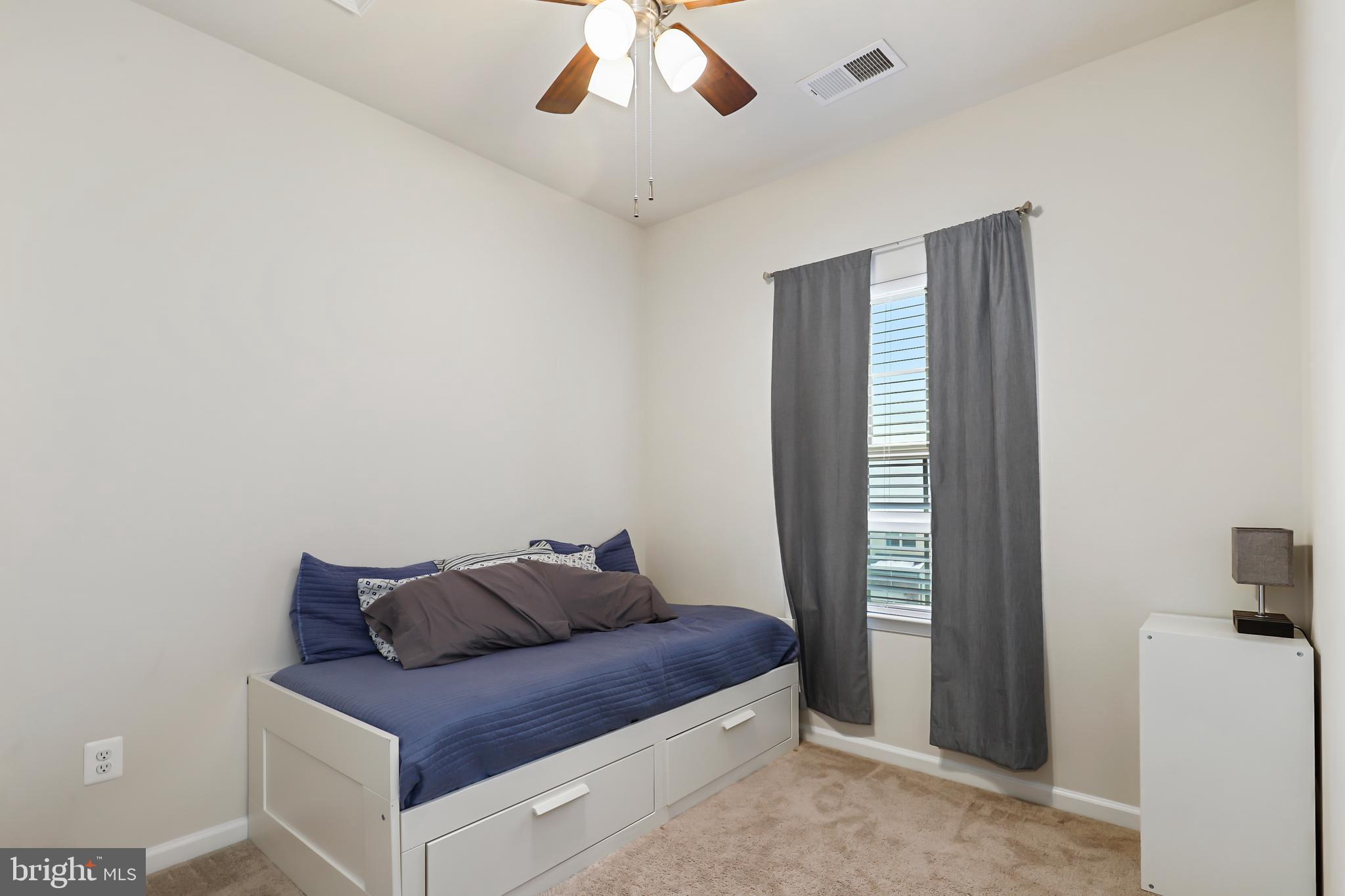 POTOMAC SHORES - Residential