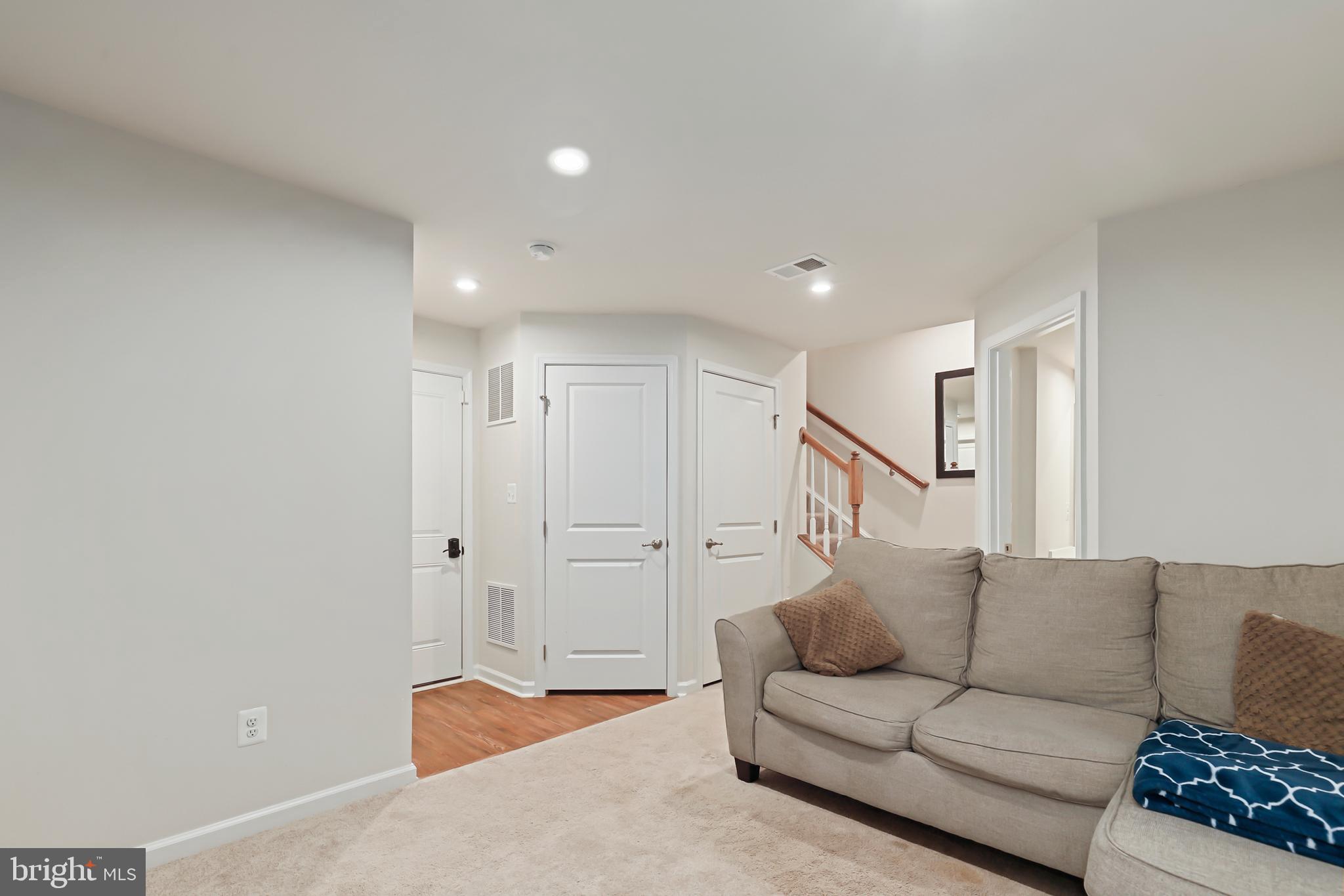 POTOMAC SHORES - Residential