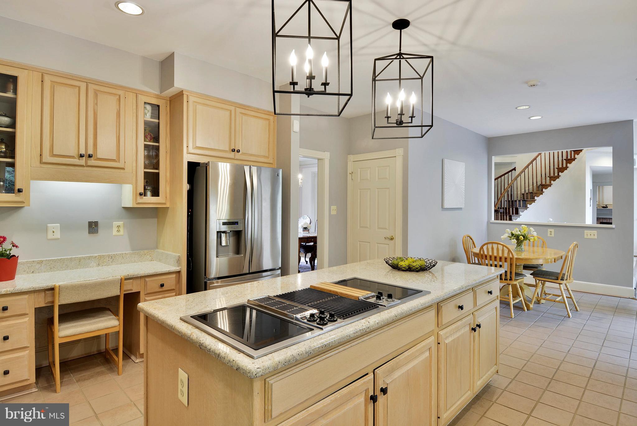 FALCONHURST - Residential
