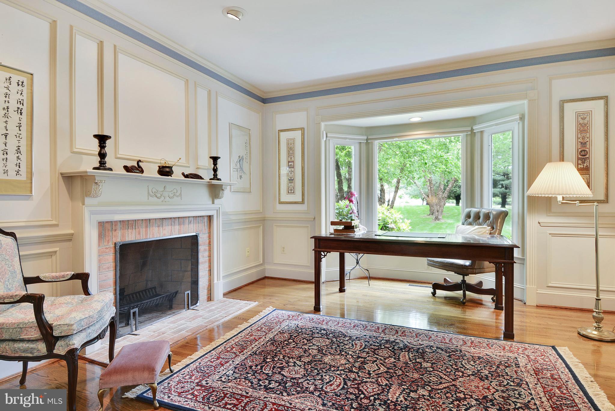 FALCONHURST - Residential