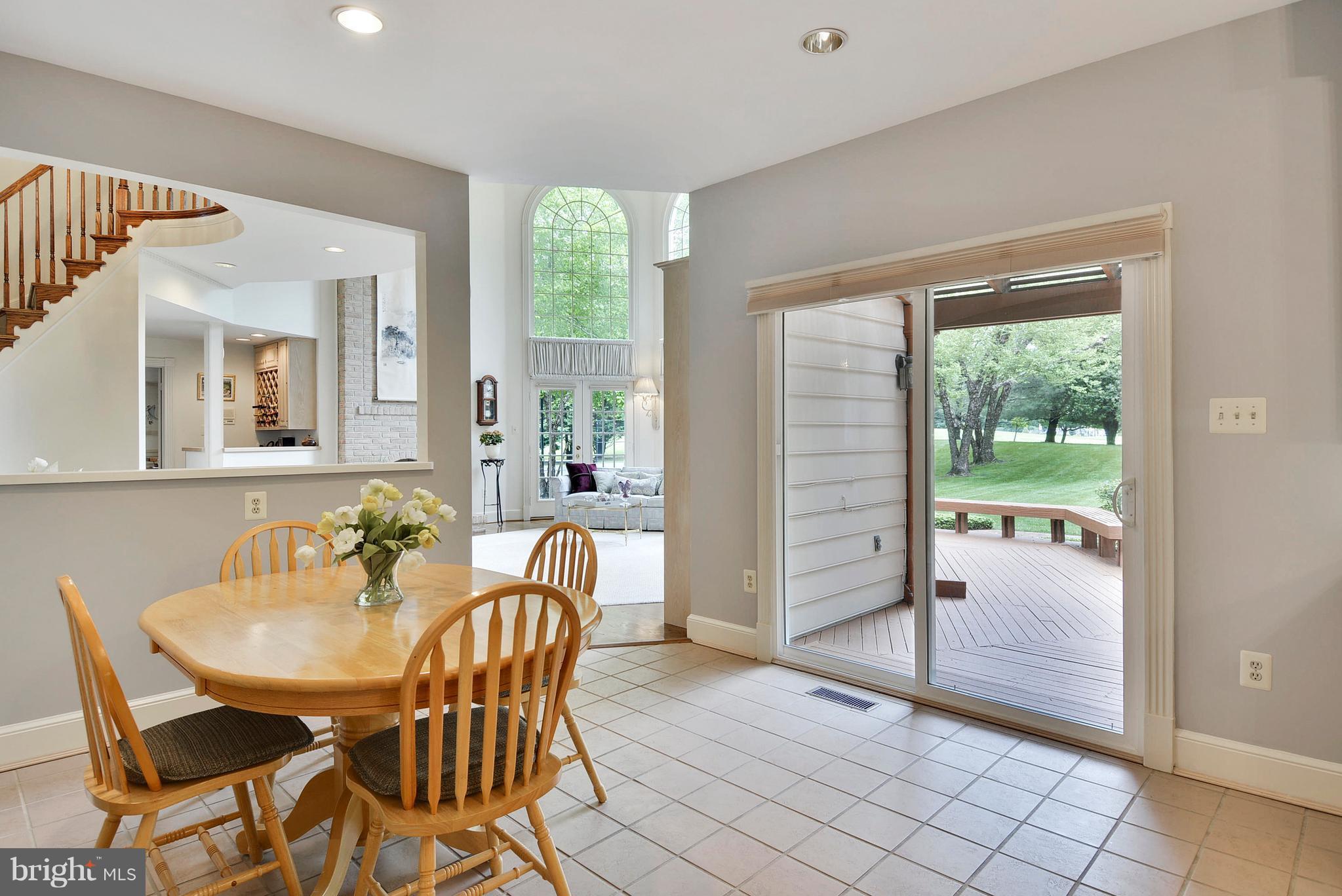 FALCONHURST - Residential