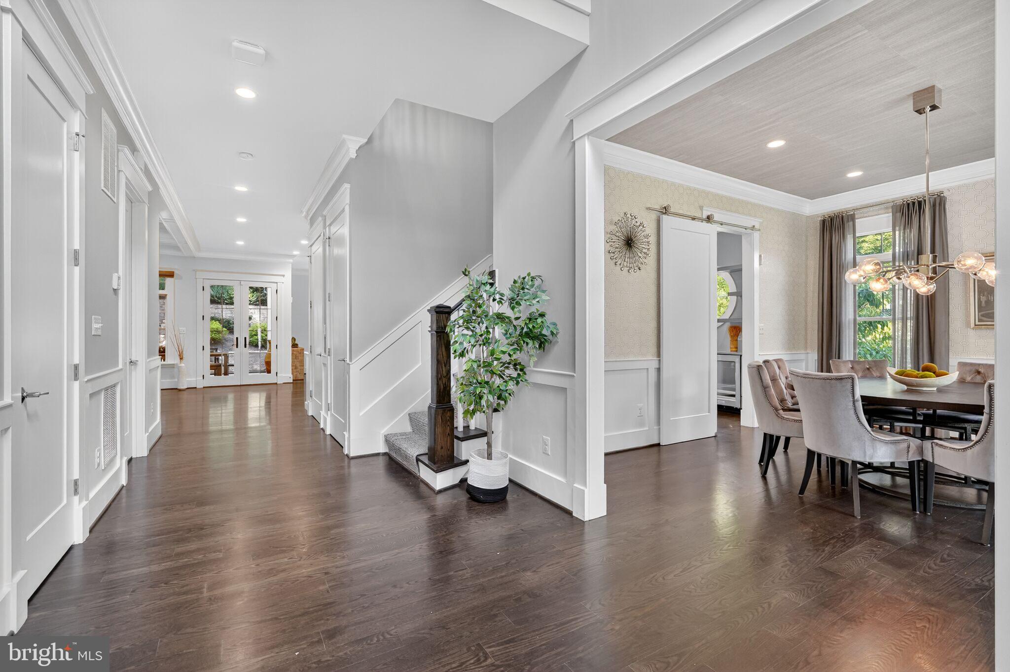 BROYHILL FOREST - Residential