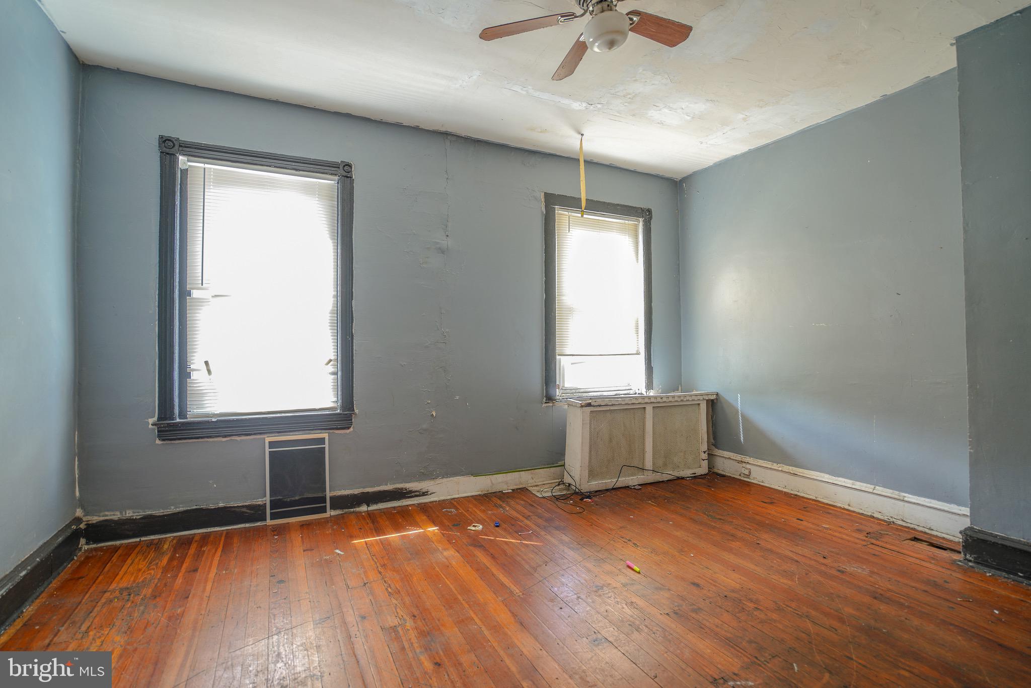 FRANKFORD - Residential