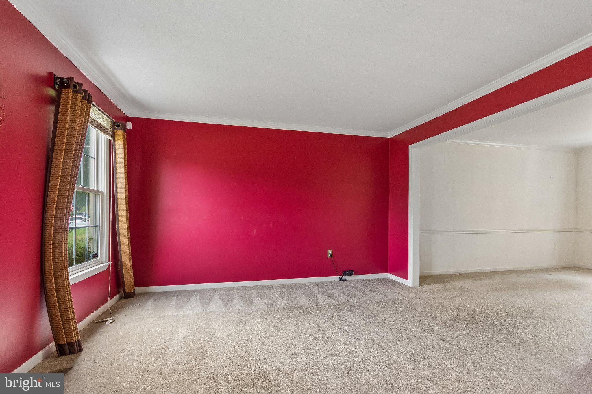 HAMPTON OAKS - Residential