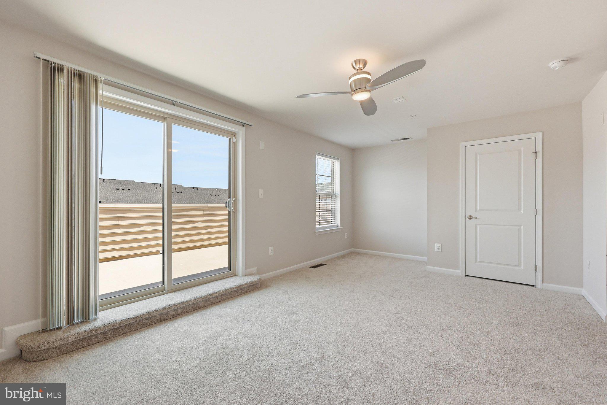 OAKDALE VILLAGE - Residential
