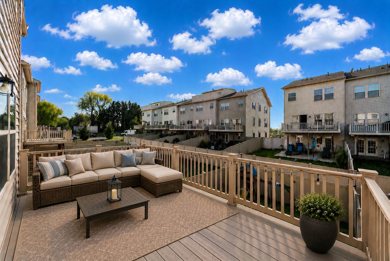 OAKDALE VILLAGE - Residential