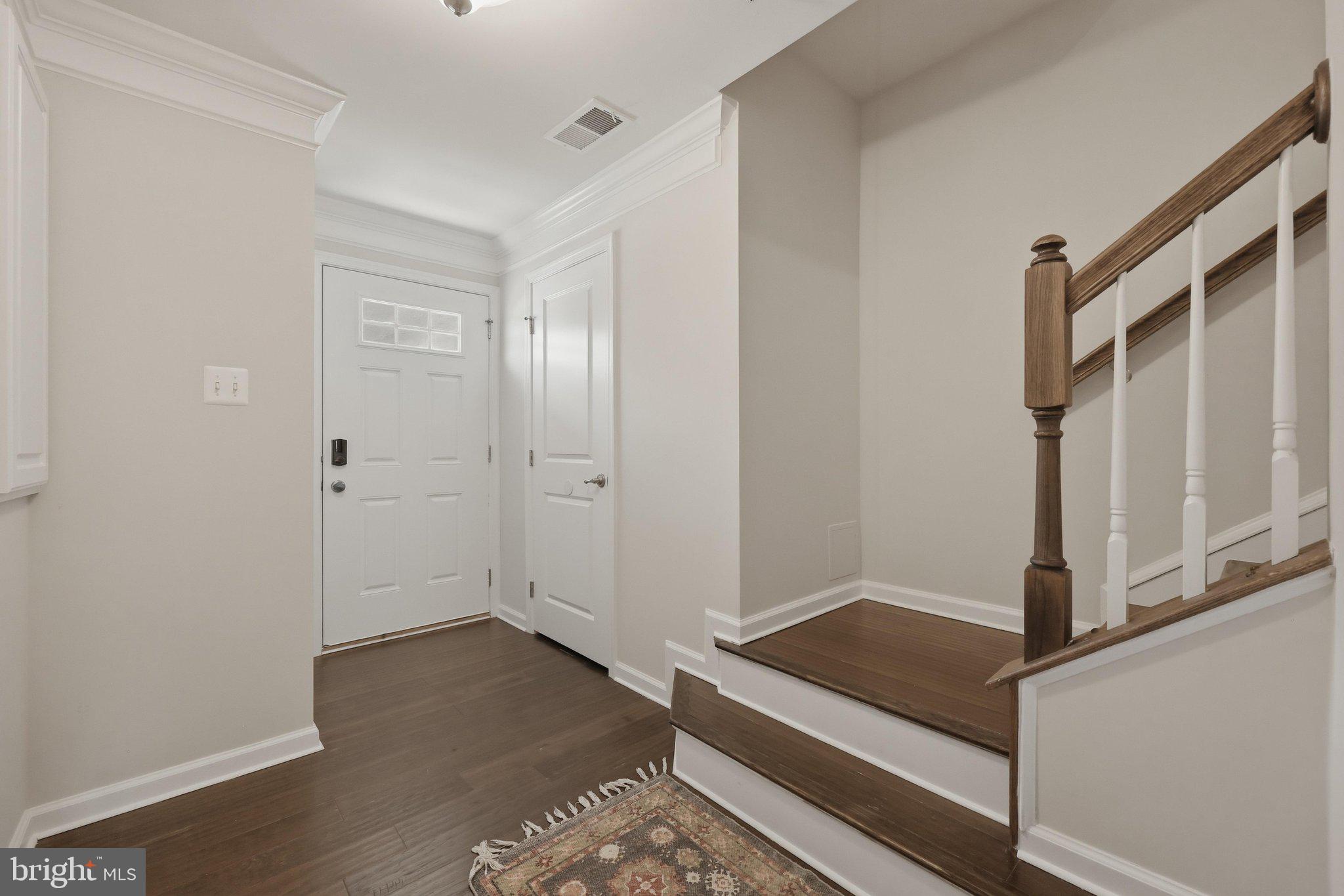 OAKDALE VILLAGE - Residential