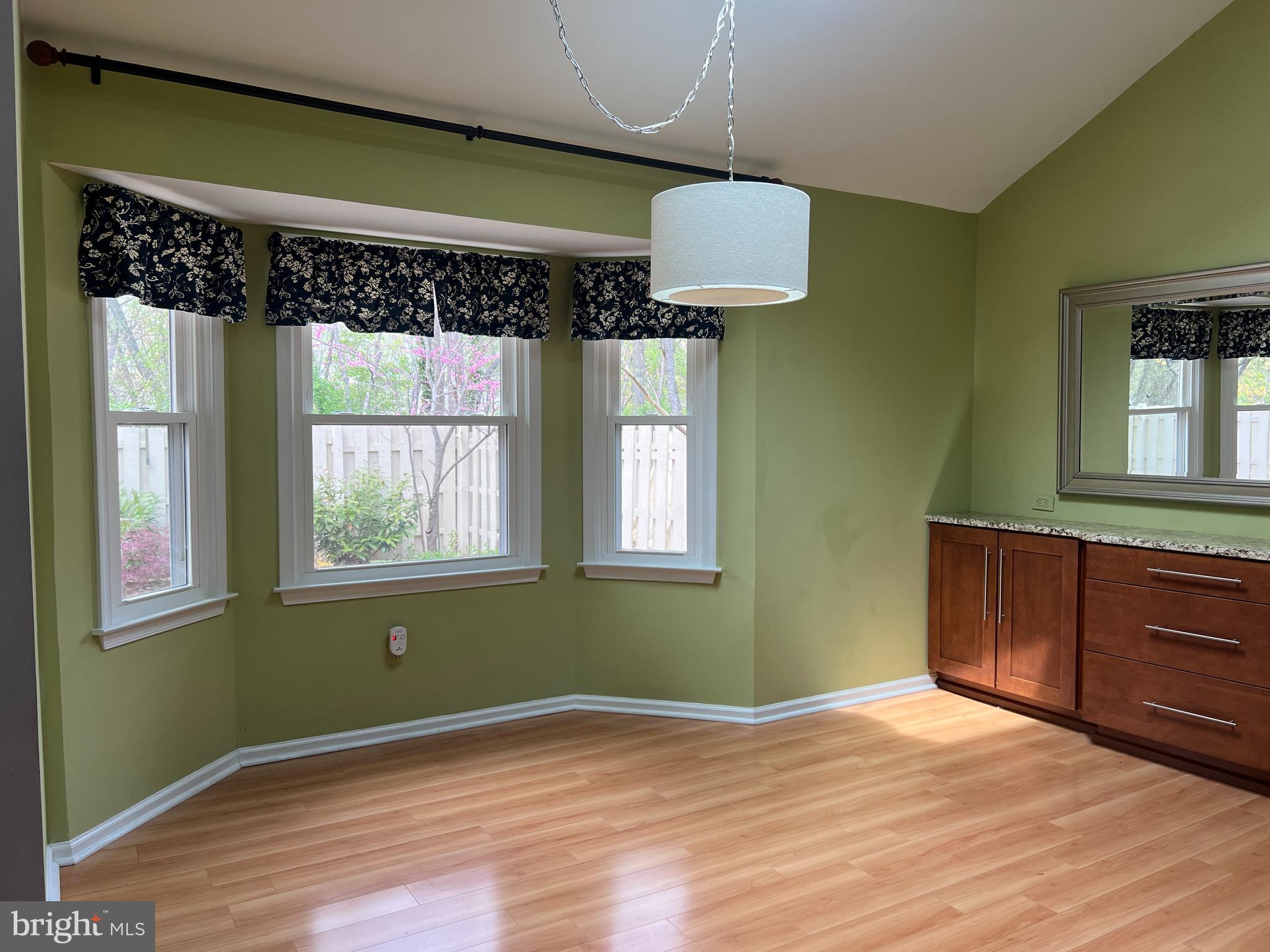 TANGLEWOOD - Residential Lease