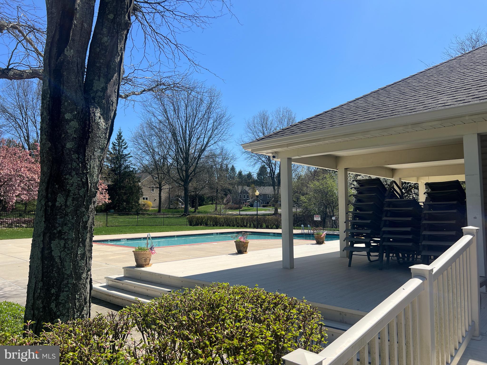 TANGLEWOOD - Residential Lease
