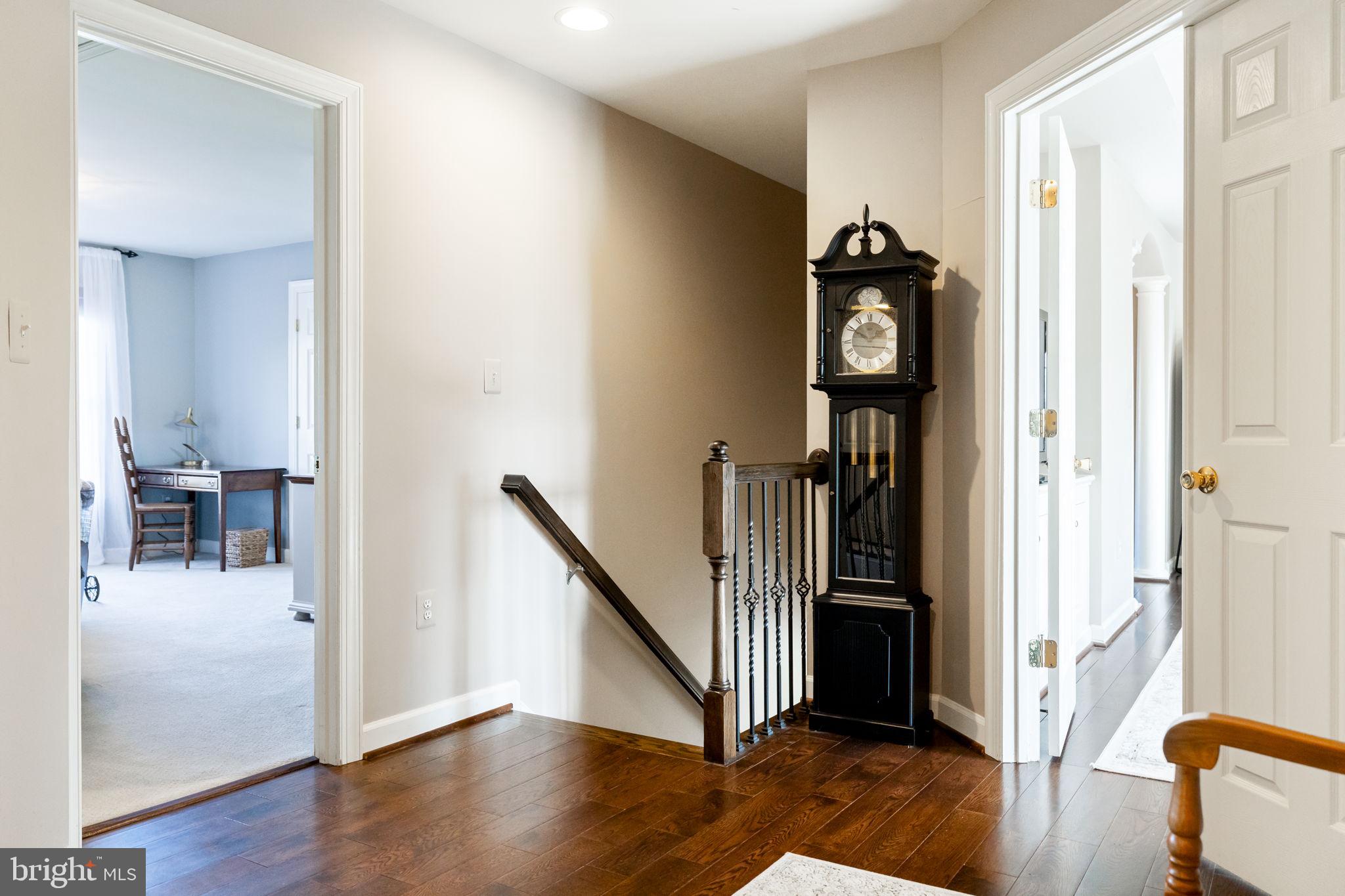 EMERALD PARK ESTATES - Residential