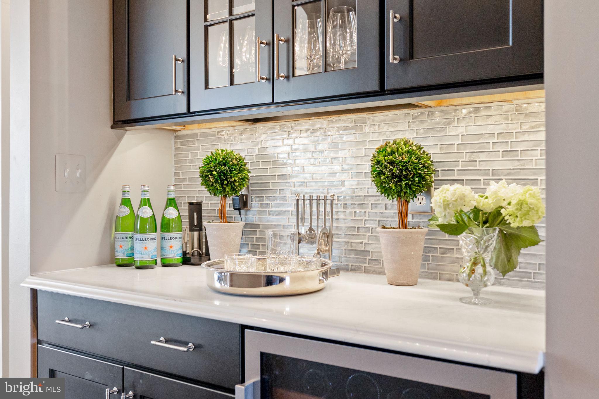 EMERALD PARK ESTATES - Residential
