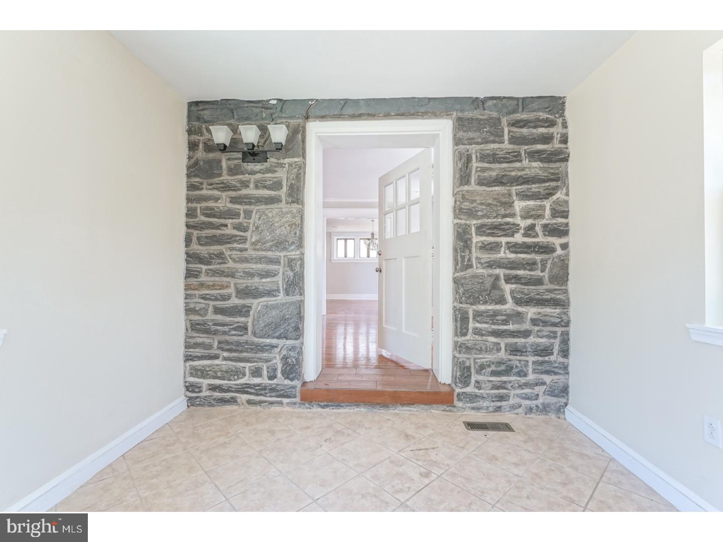 OVERBROOK - Residential