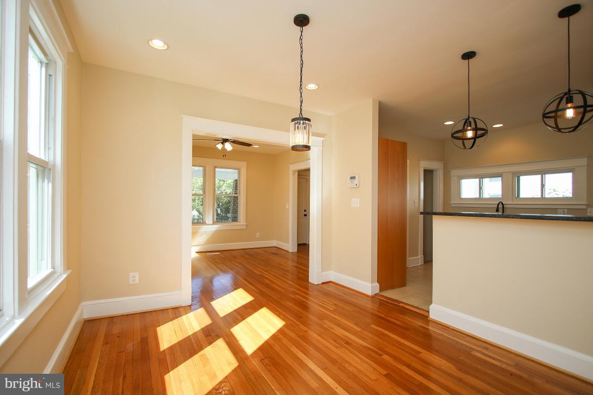 BEAVER HEIGHTS - Residential
