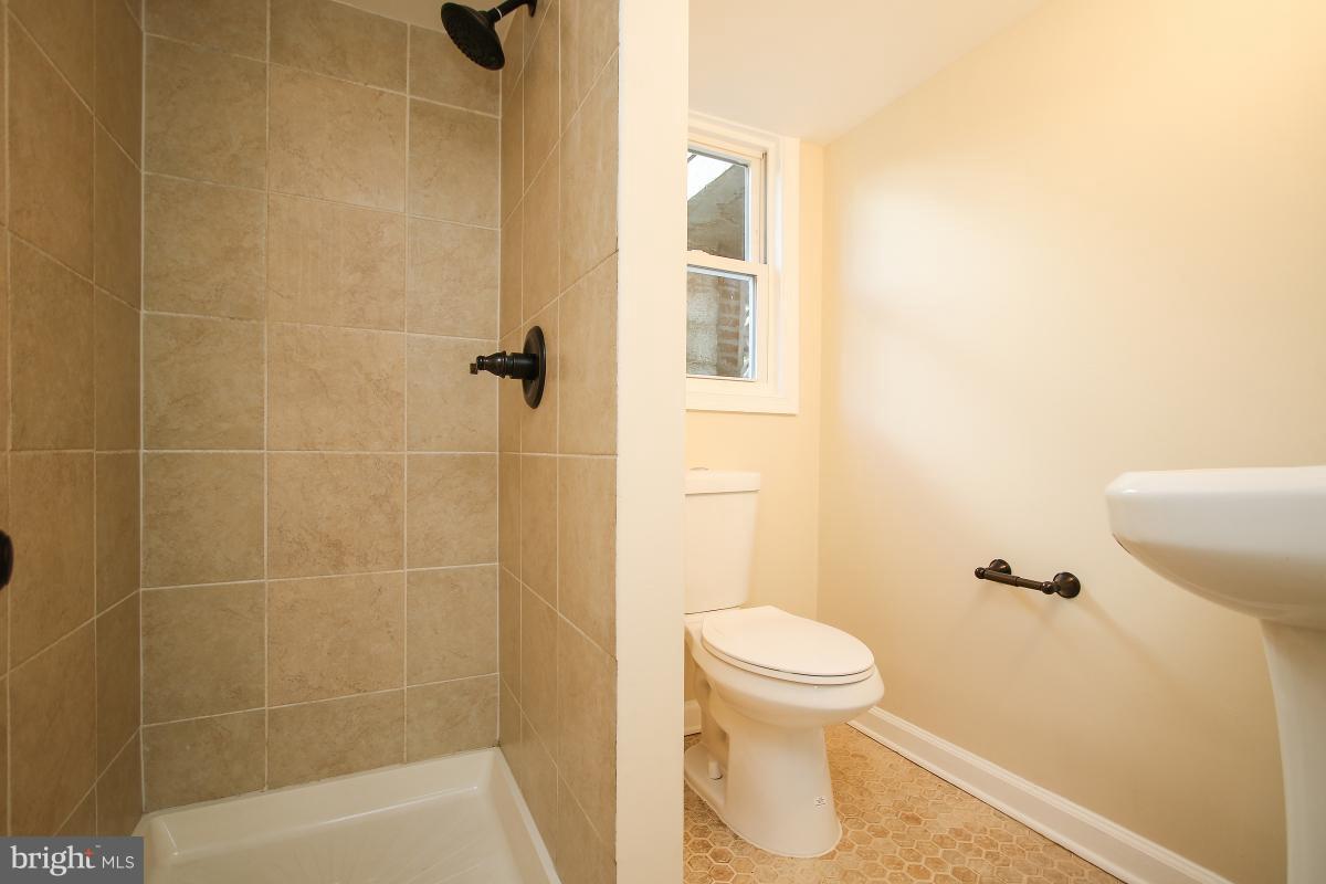 BEAVER HEIGHTS - Residential