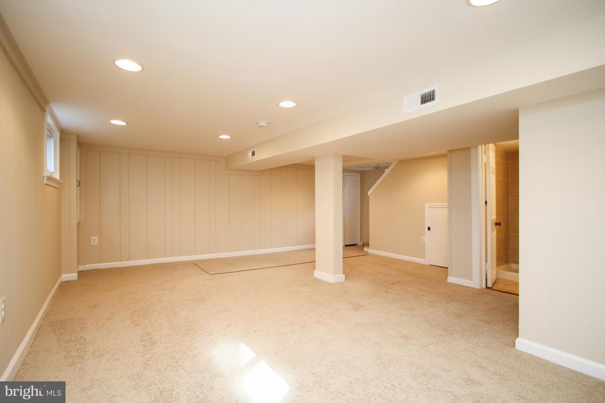 BEAVER HEIGHTS - Residential