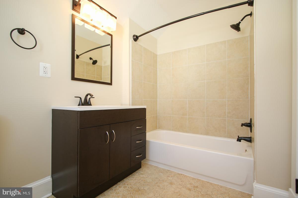 BEAVER HEIGHTS - Residential