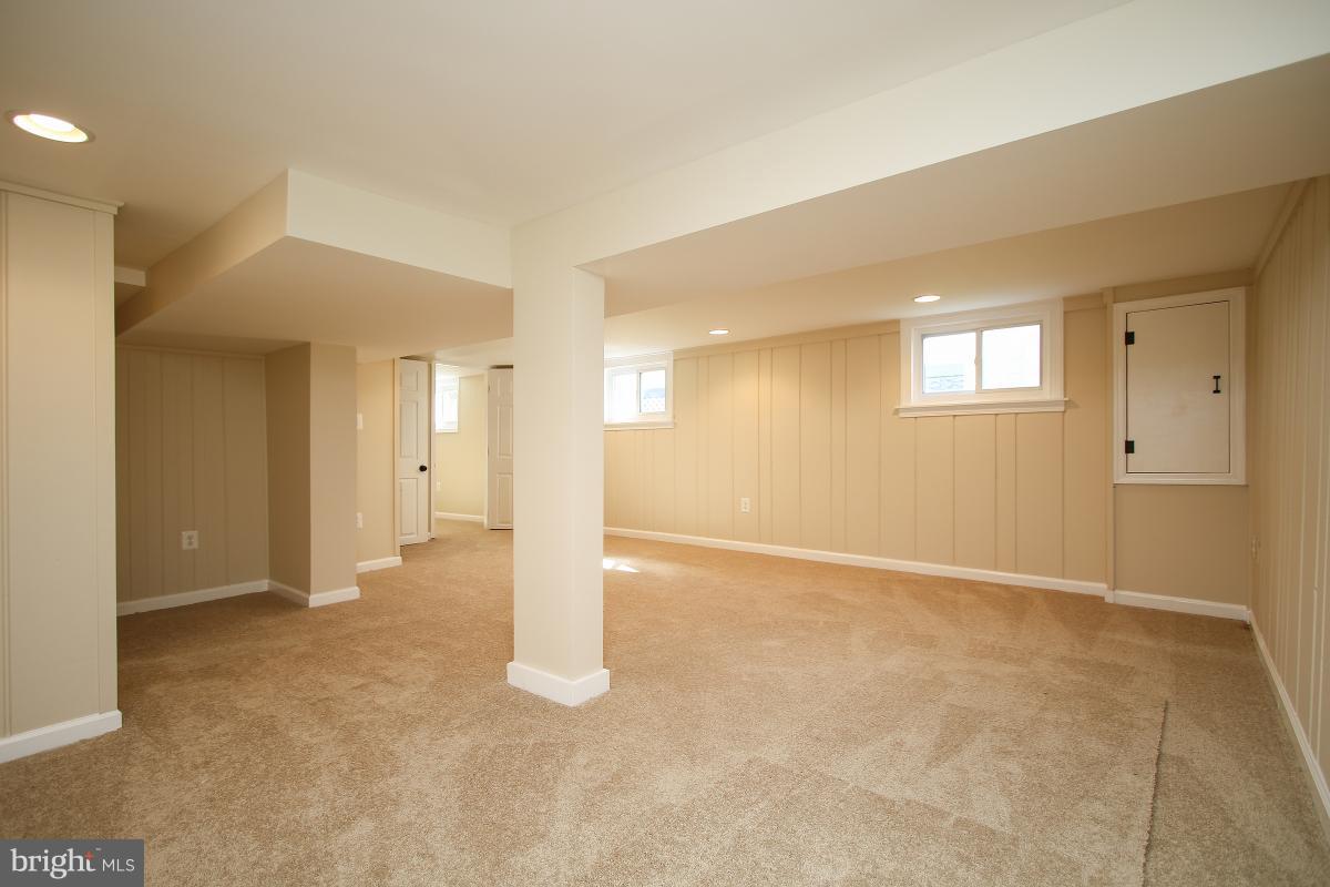 BEAVER HEIGHTS - Residential
