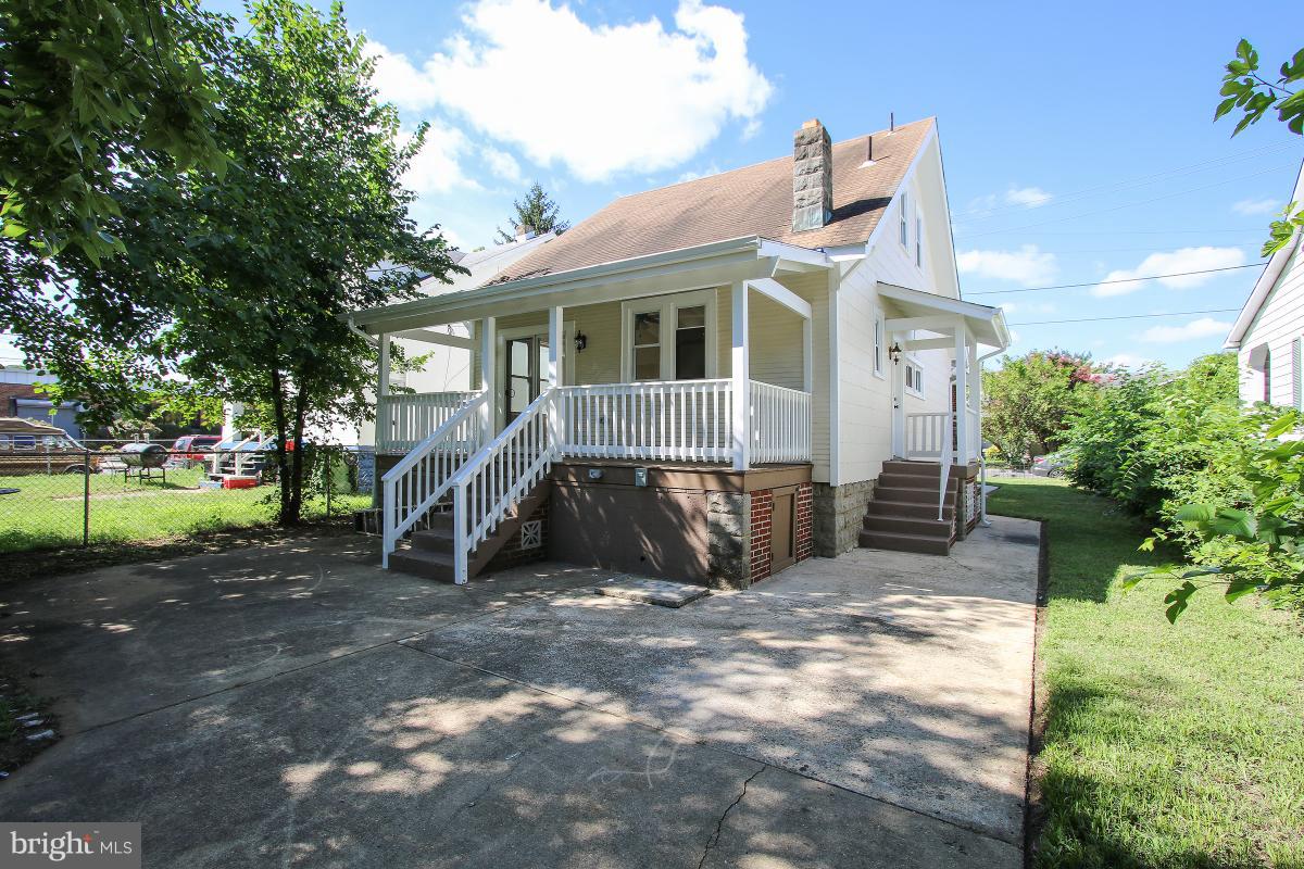 BEAVER HEIGHTS - Residential