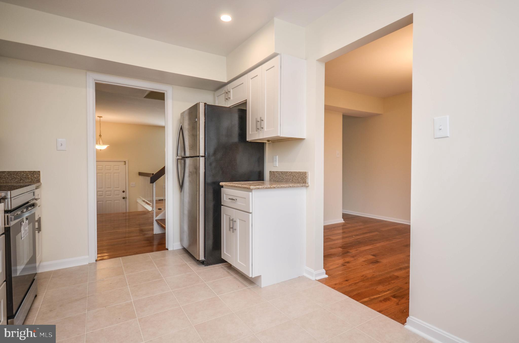 FOREST ESTATES - Residential Lease