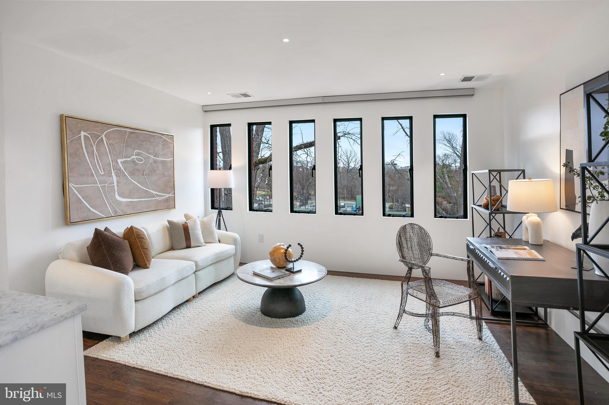 GEORGETOWN - Residential