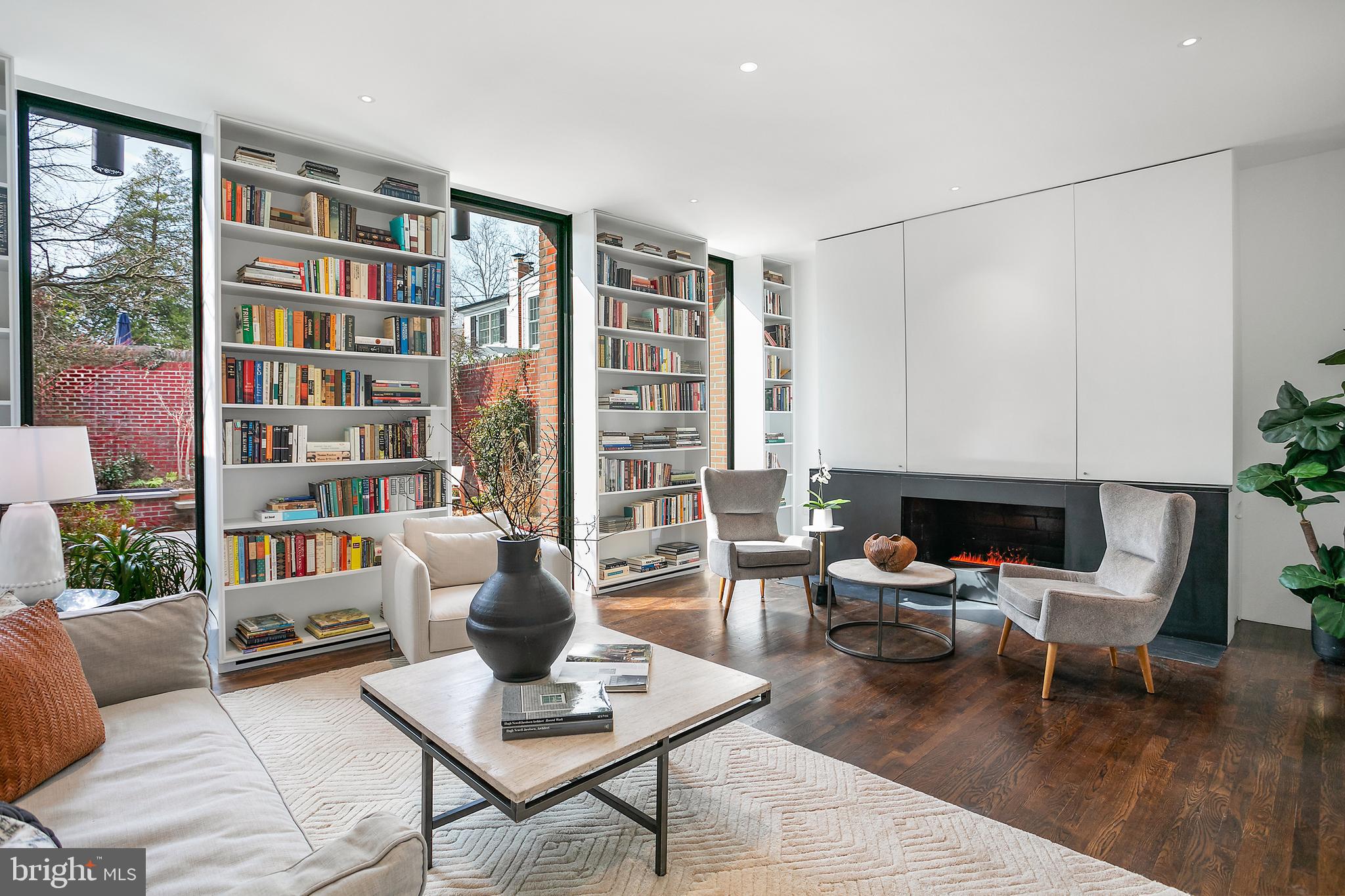 GEORGETOWN - Residential