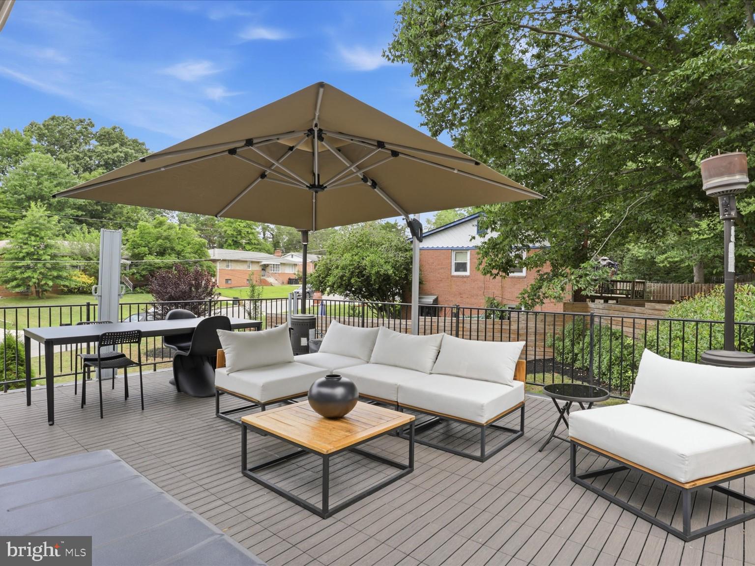 TEMPLE HILLS - Residential