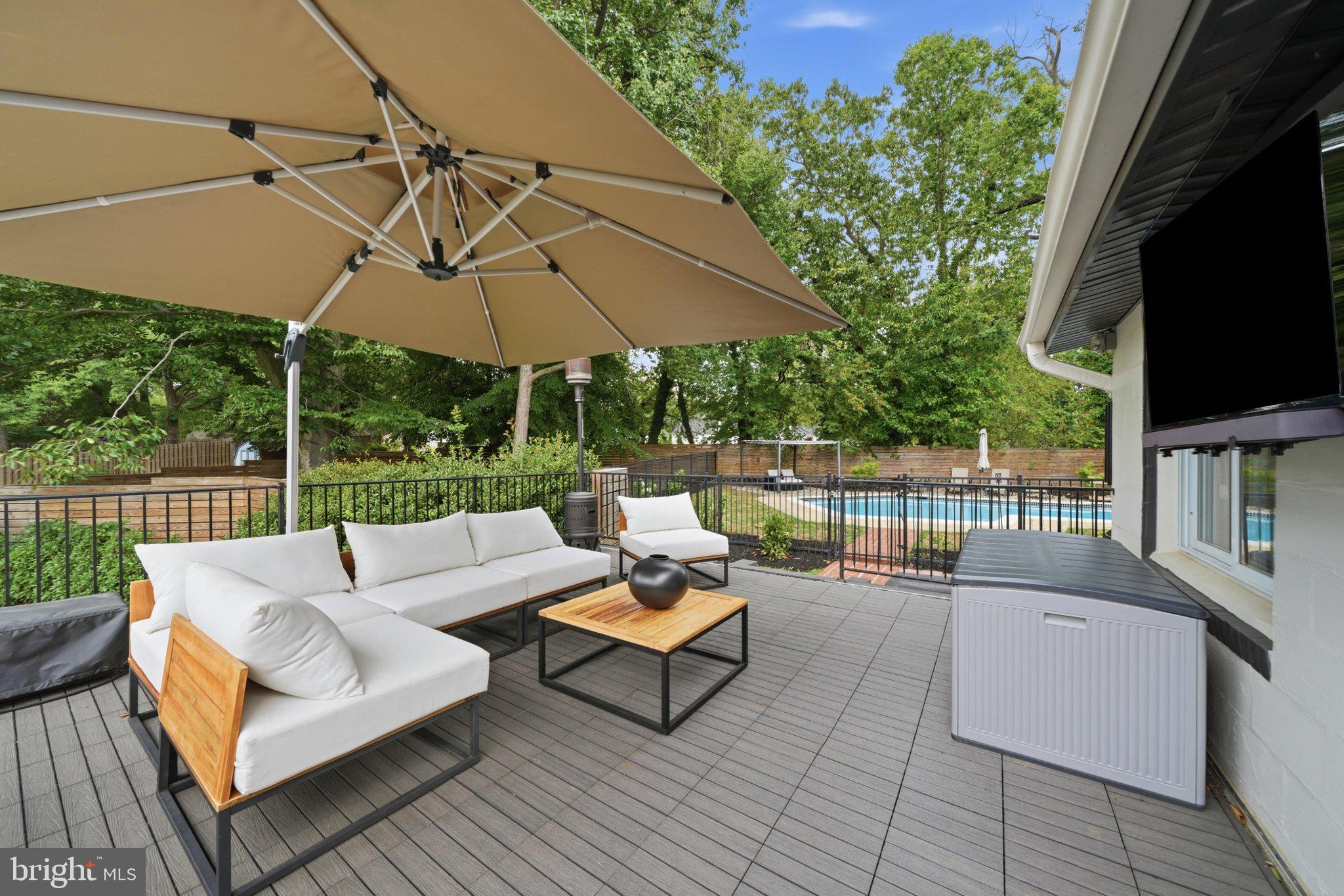 TEMPLE HILLS - Residential