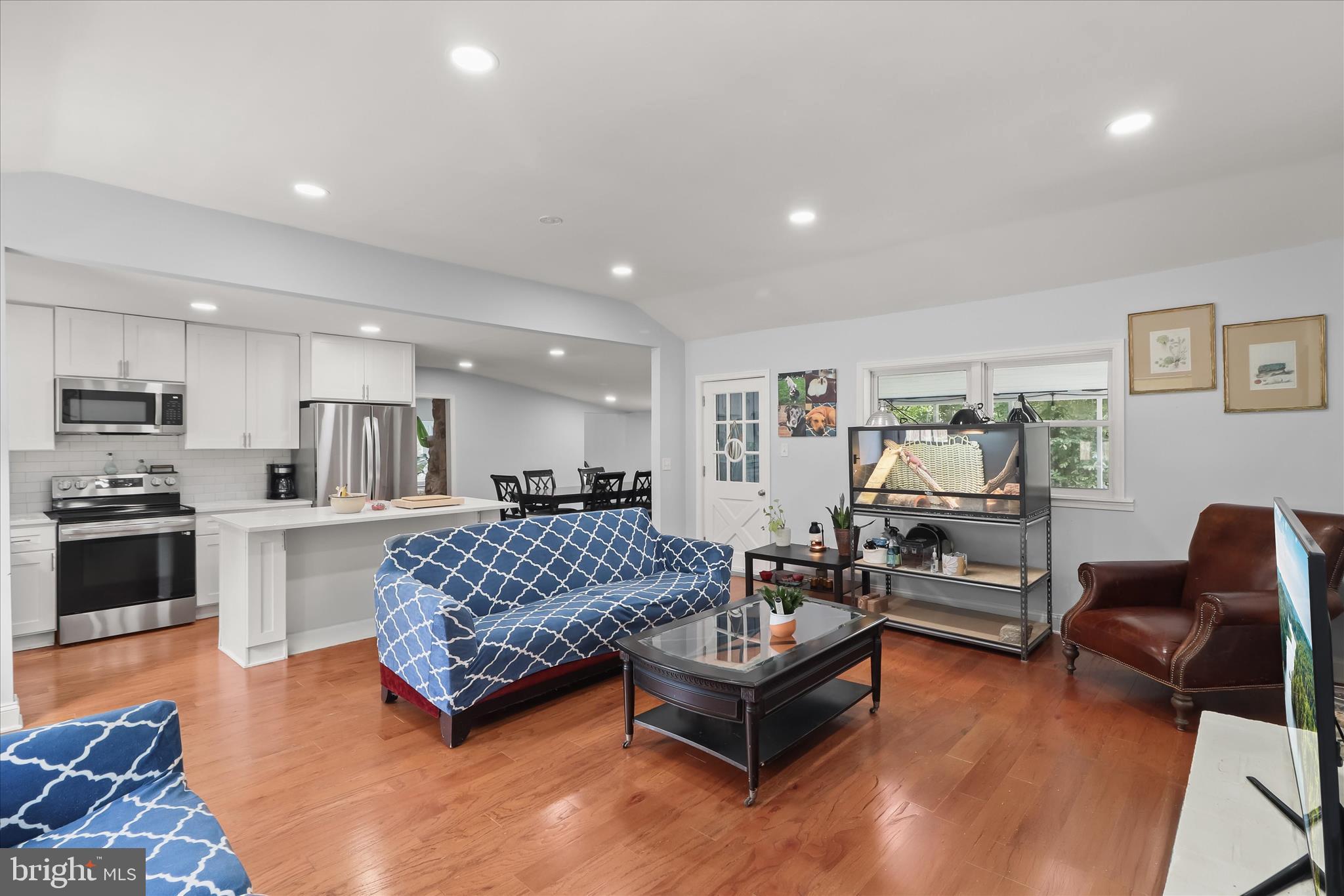 GLYNDON - Residential