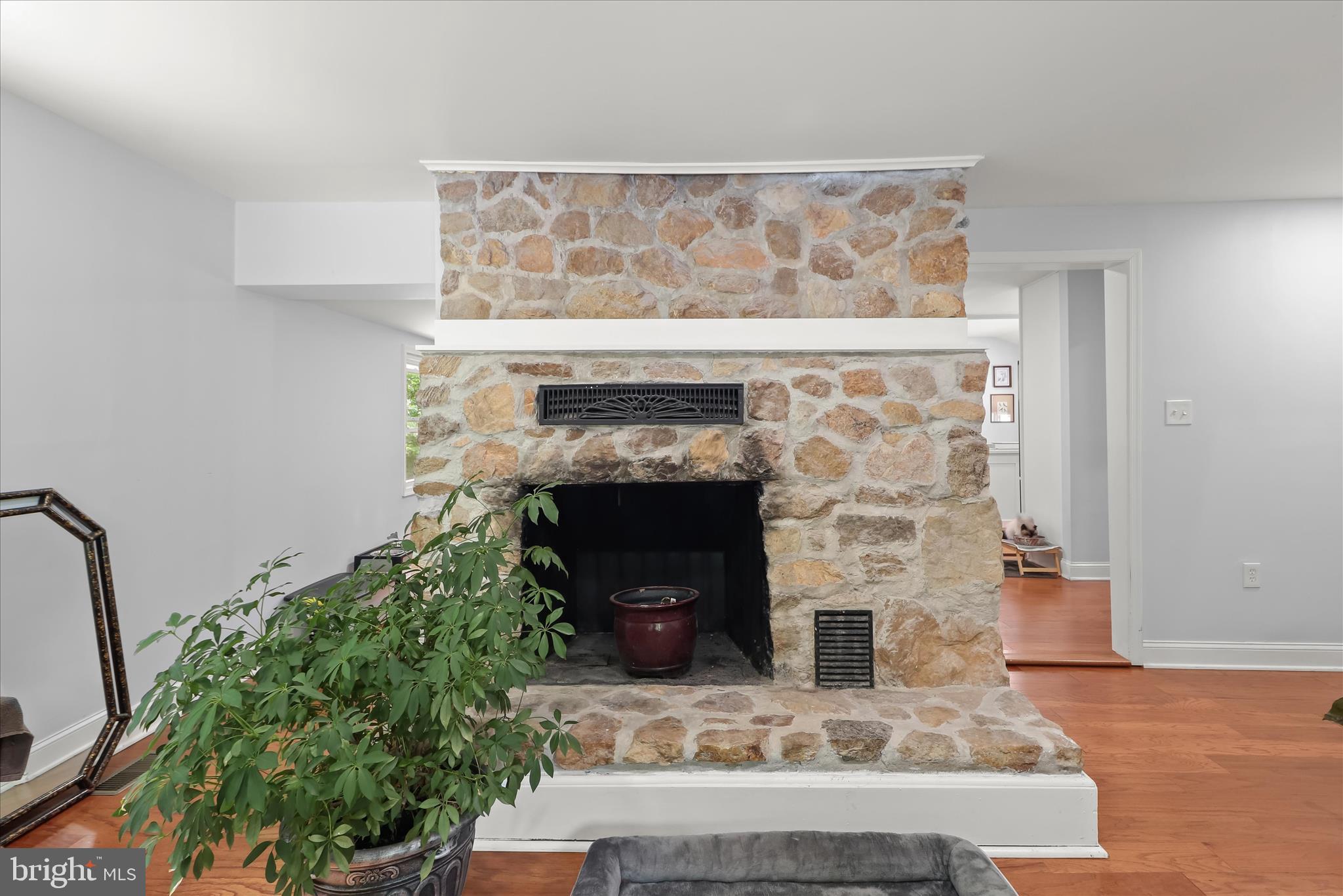 GLYNDON - Residential