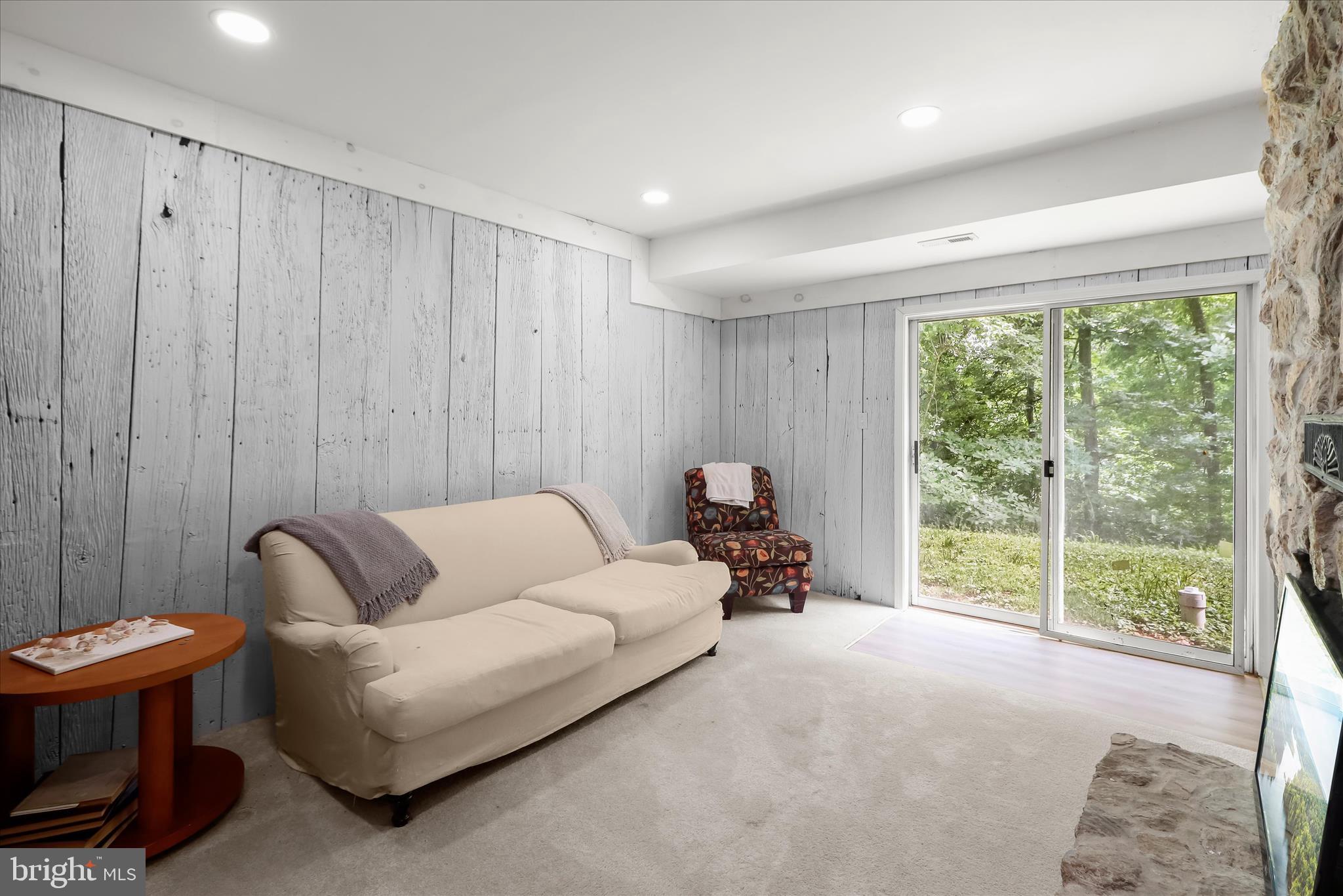 GLYNDON - Residential