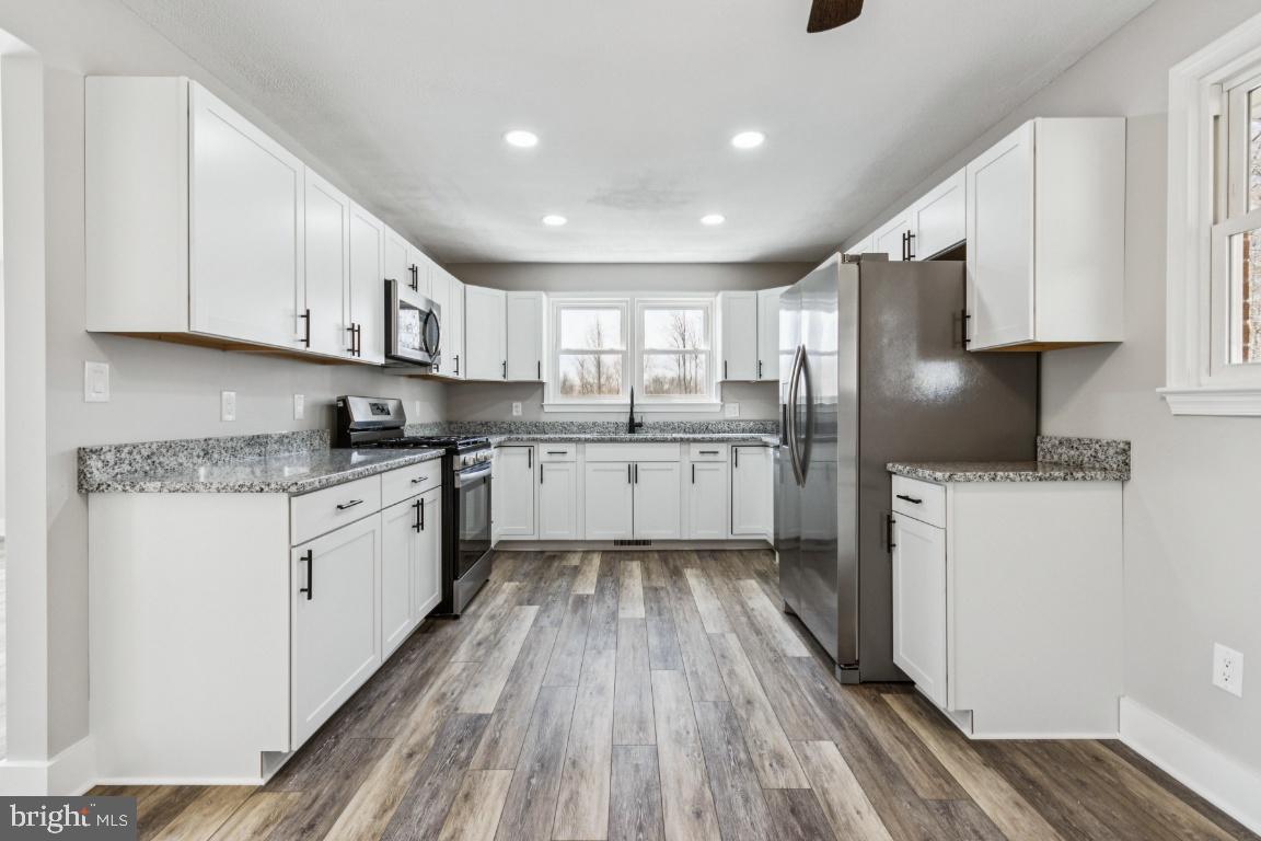 FOLTZ STORE - Residential
