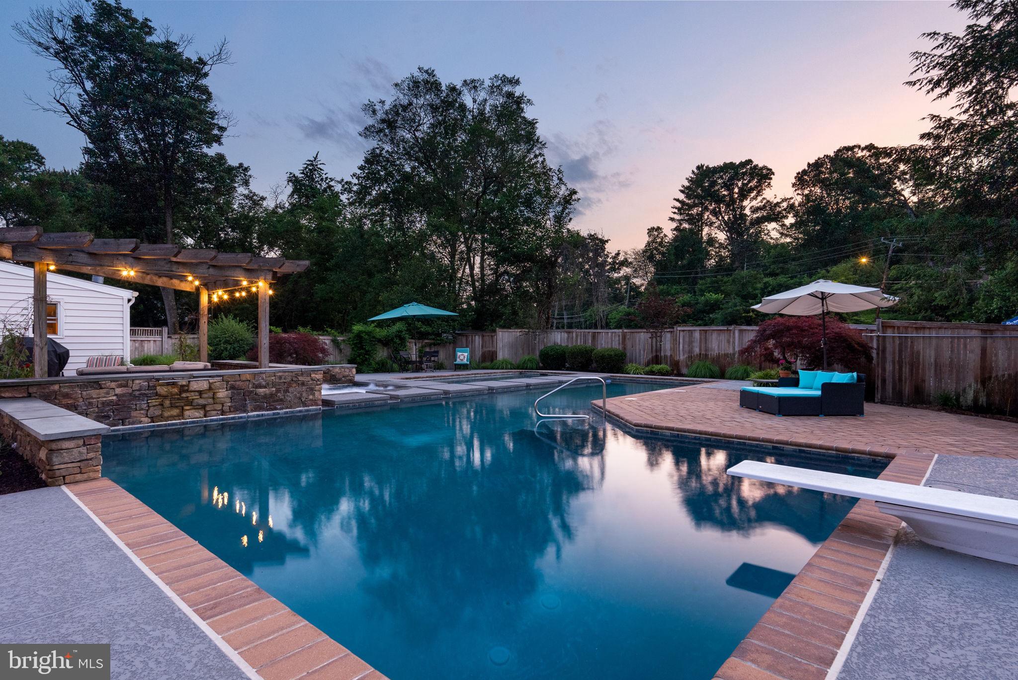 WILTON WOODS - Residential