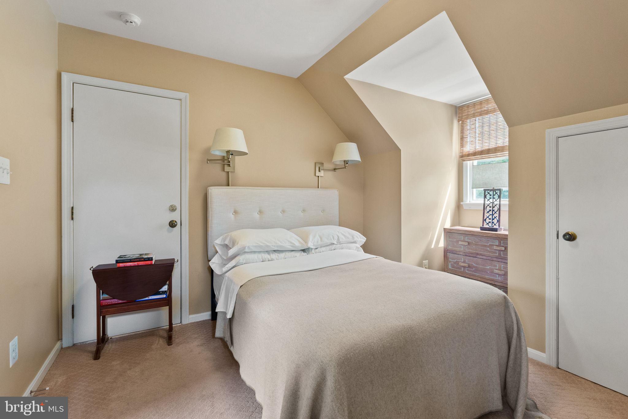 WILTON WOODS - Residential