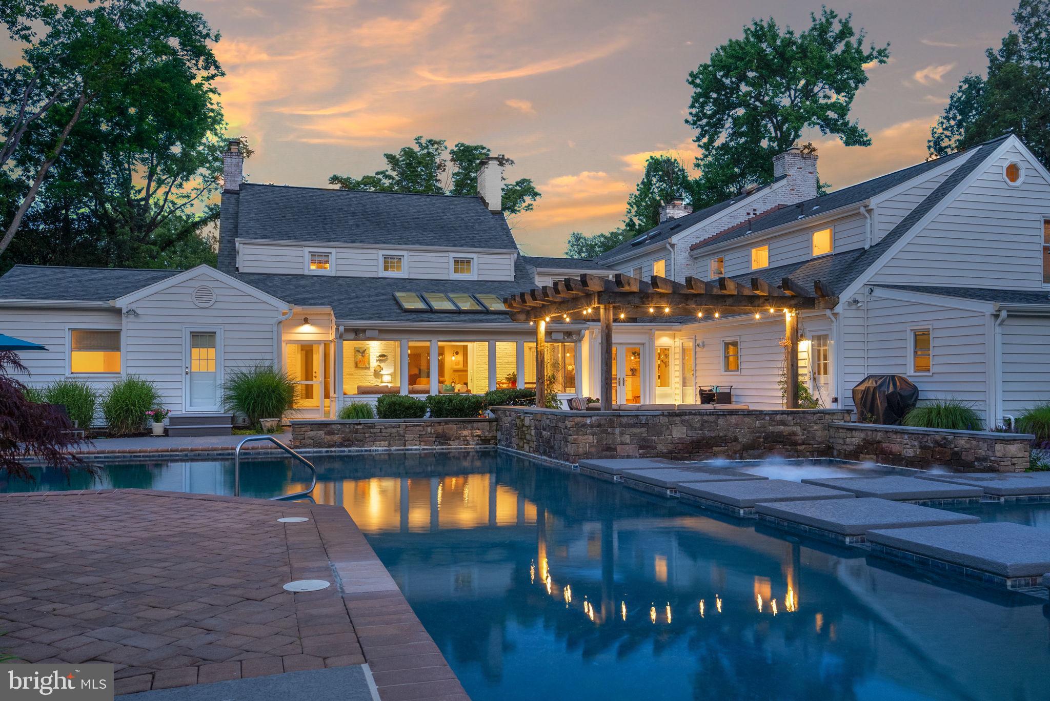 WILTON WOODS - Residential