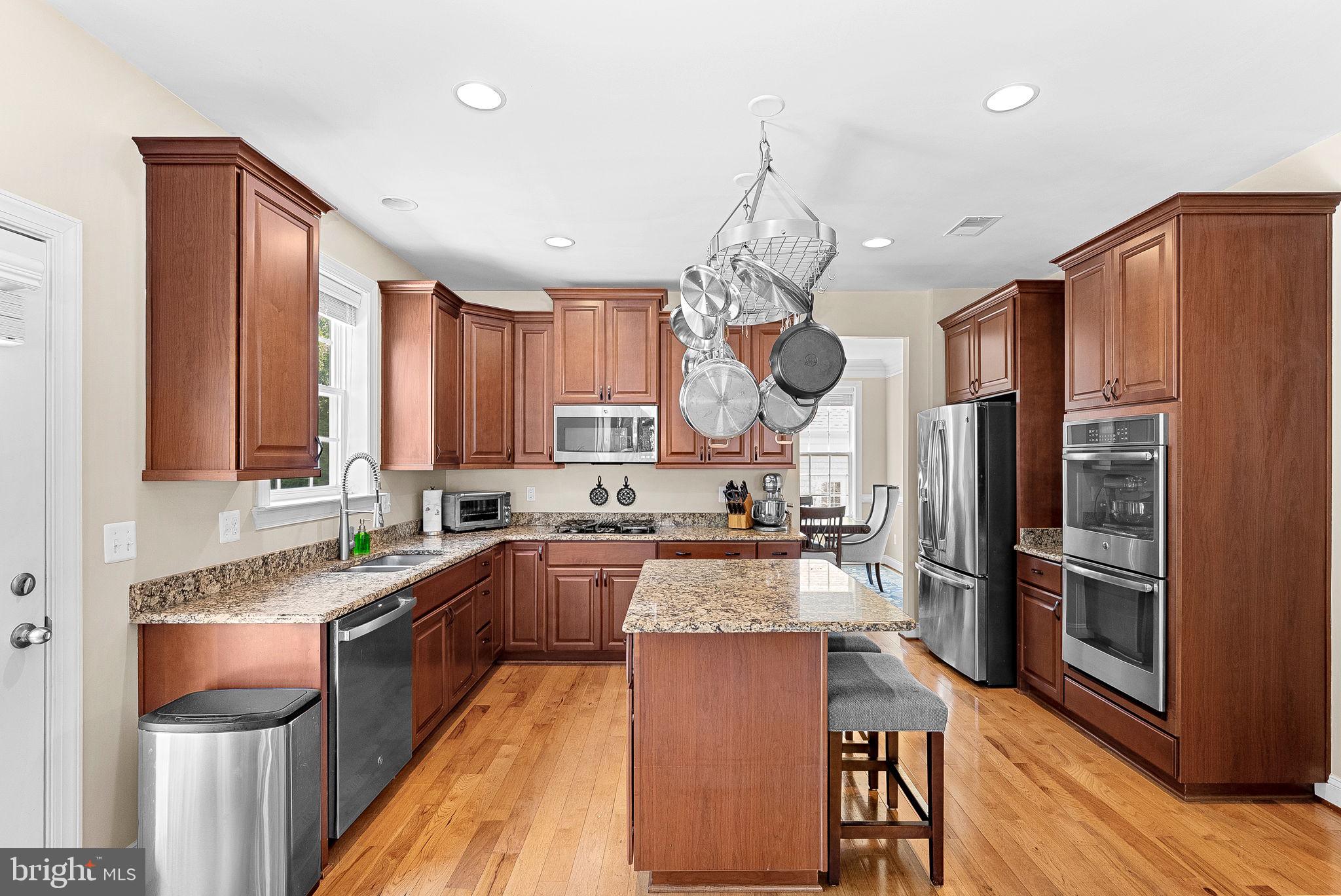 SHERIDAN ESTATES - Residential
