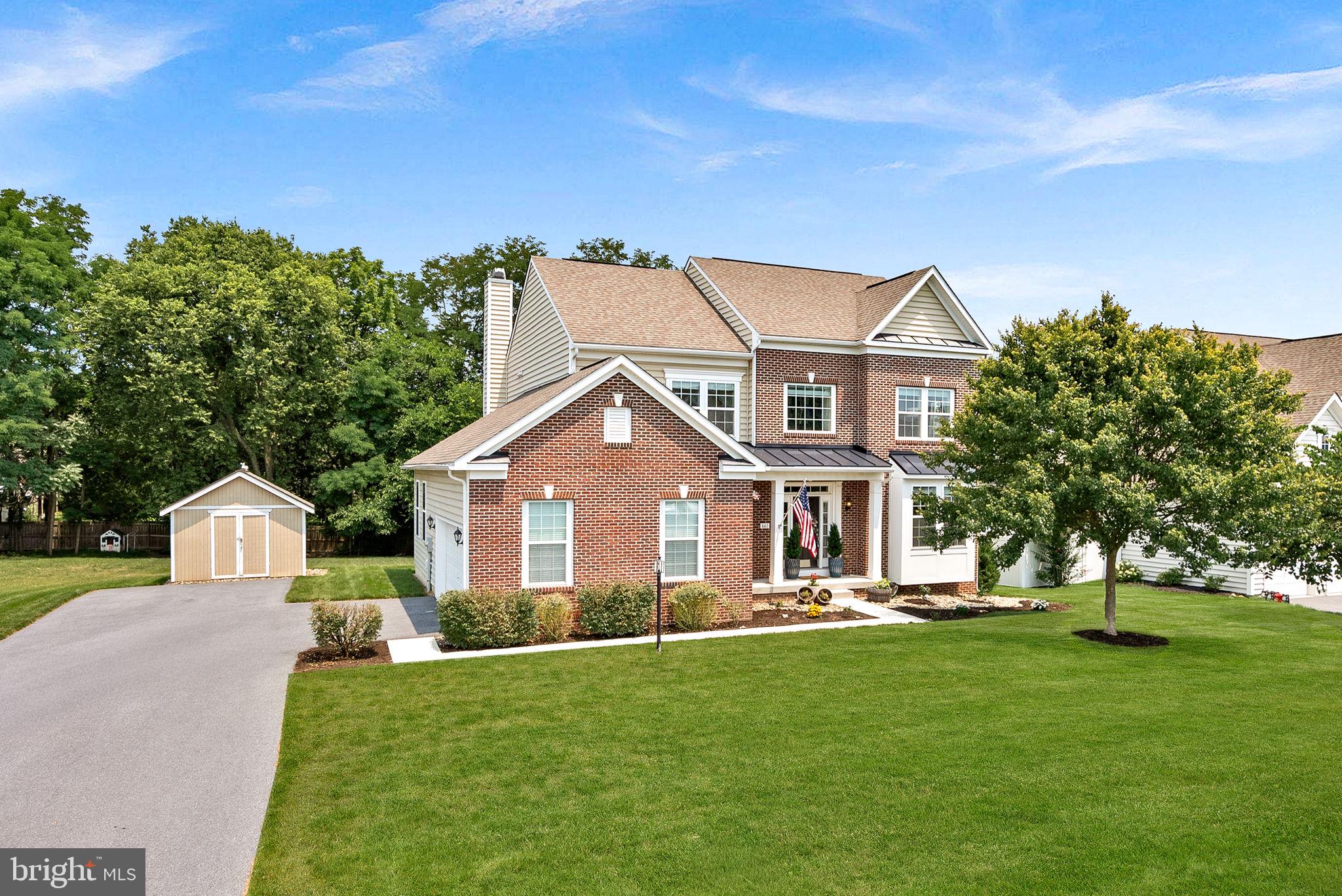 SHERIDAN ESTATES - Residential