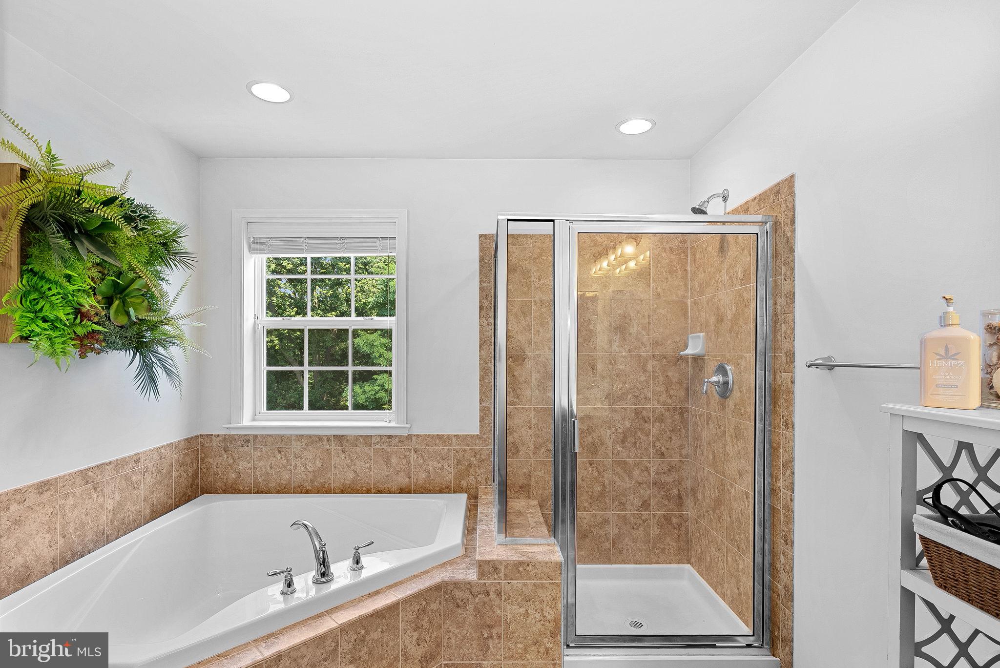 SHERIDAN ESTATES - Residential