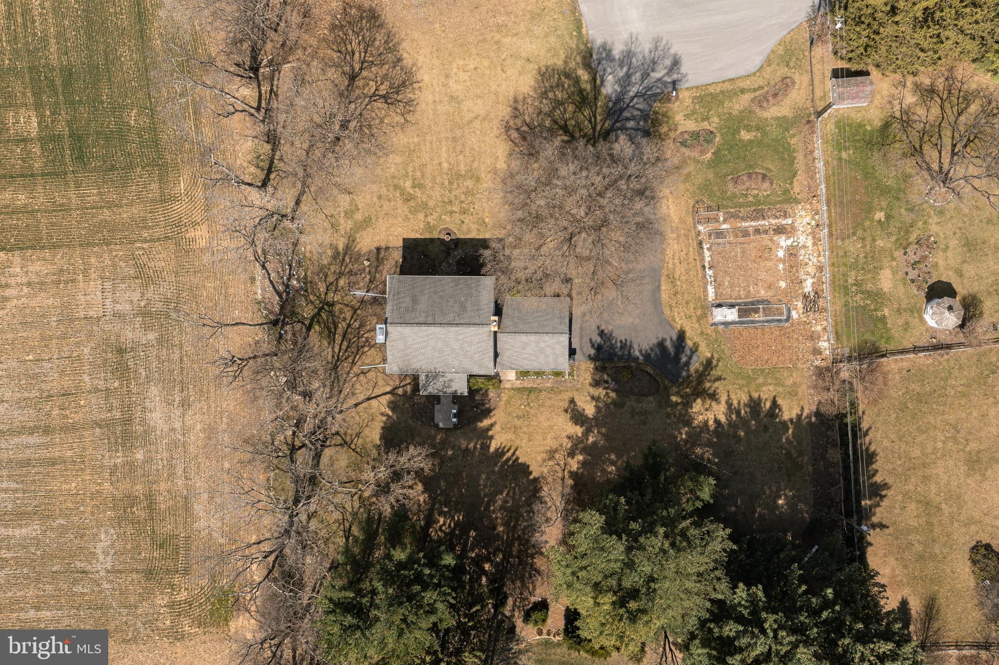 HARRIS ACRES - Residential